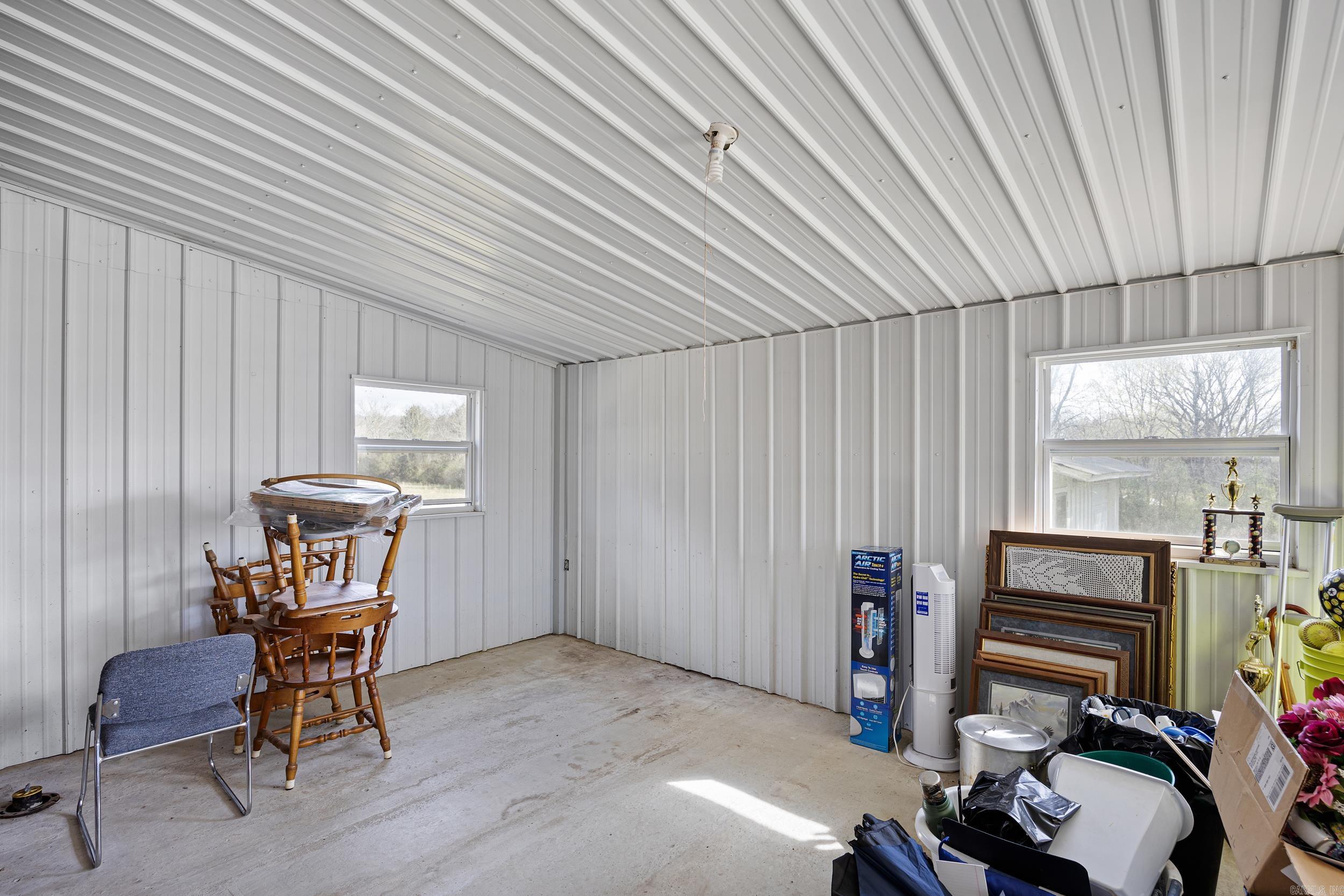 714 Hwy 213 Property Photo 23