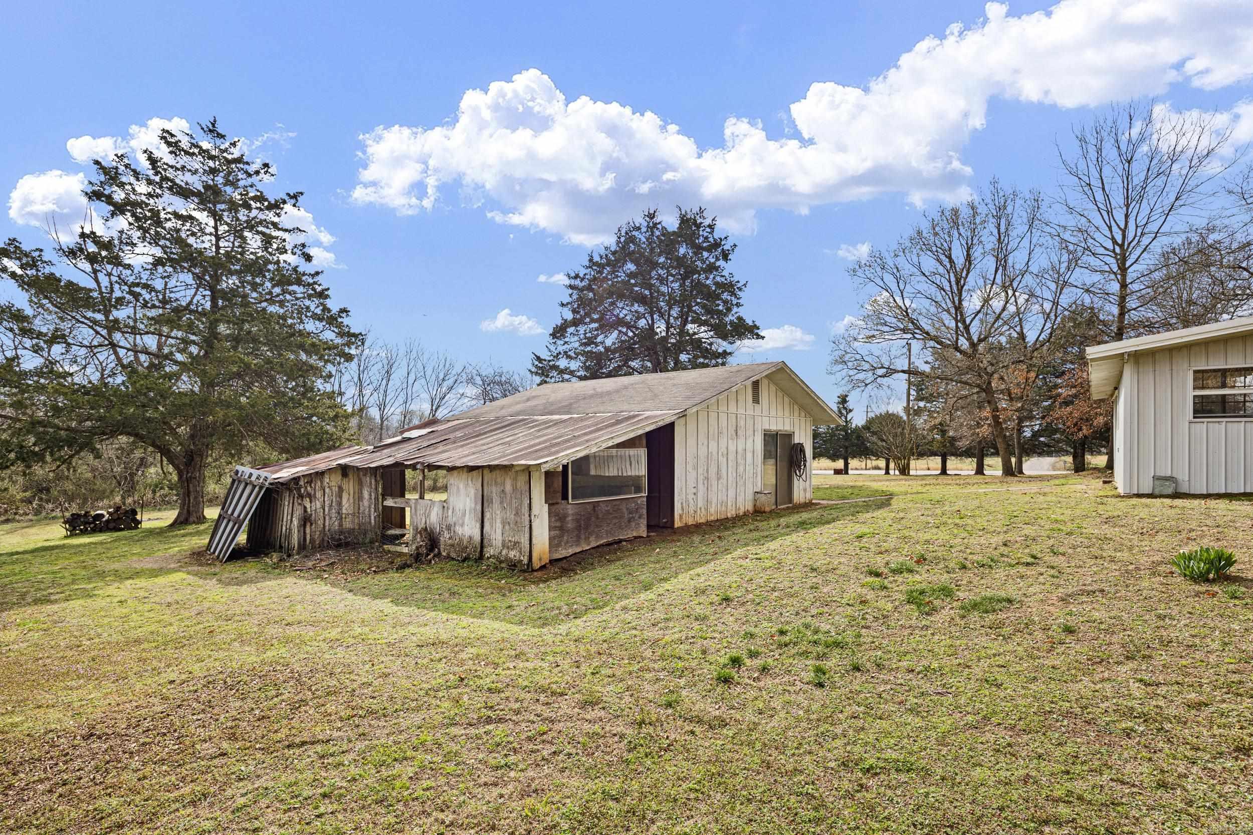 714 Hwy 213 Property Photo 26