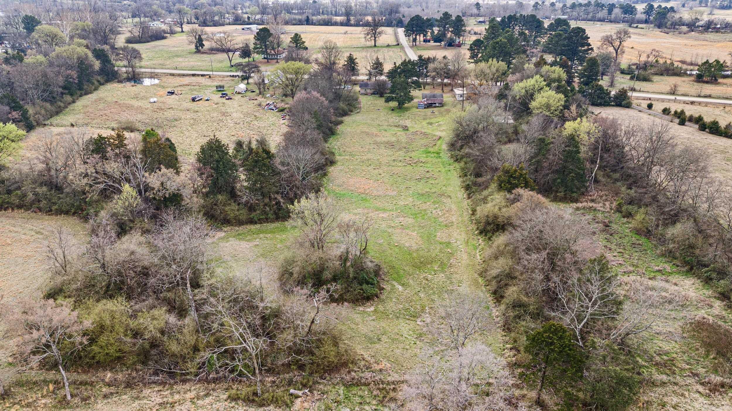 714 Hwy 213 Property Photo 33