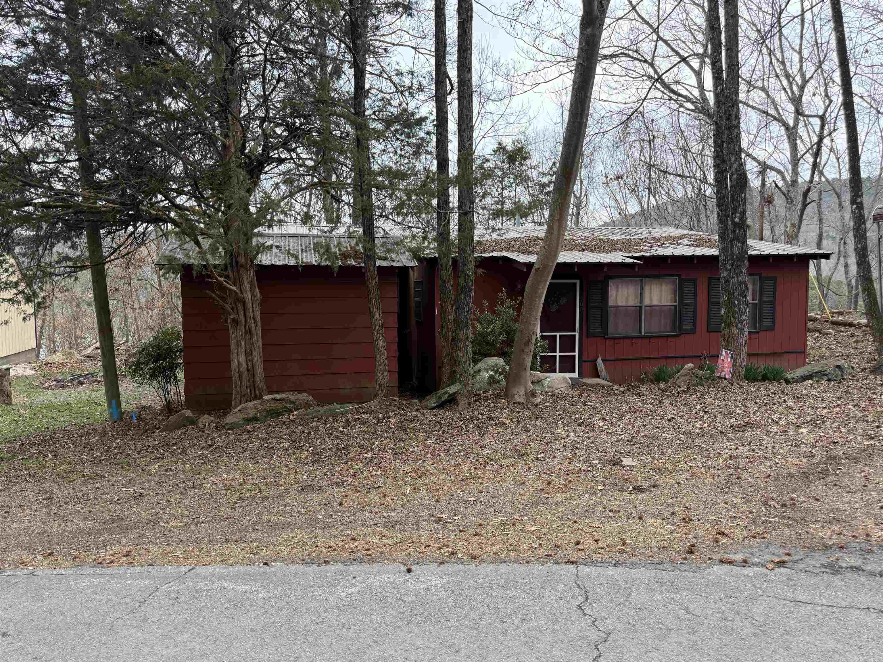300 Canyon Property Photo 5