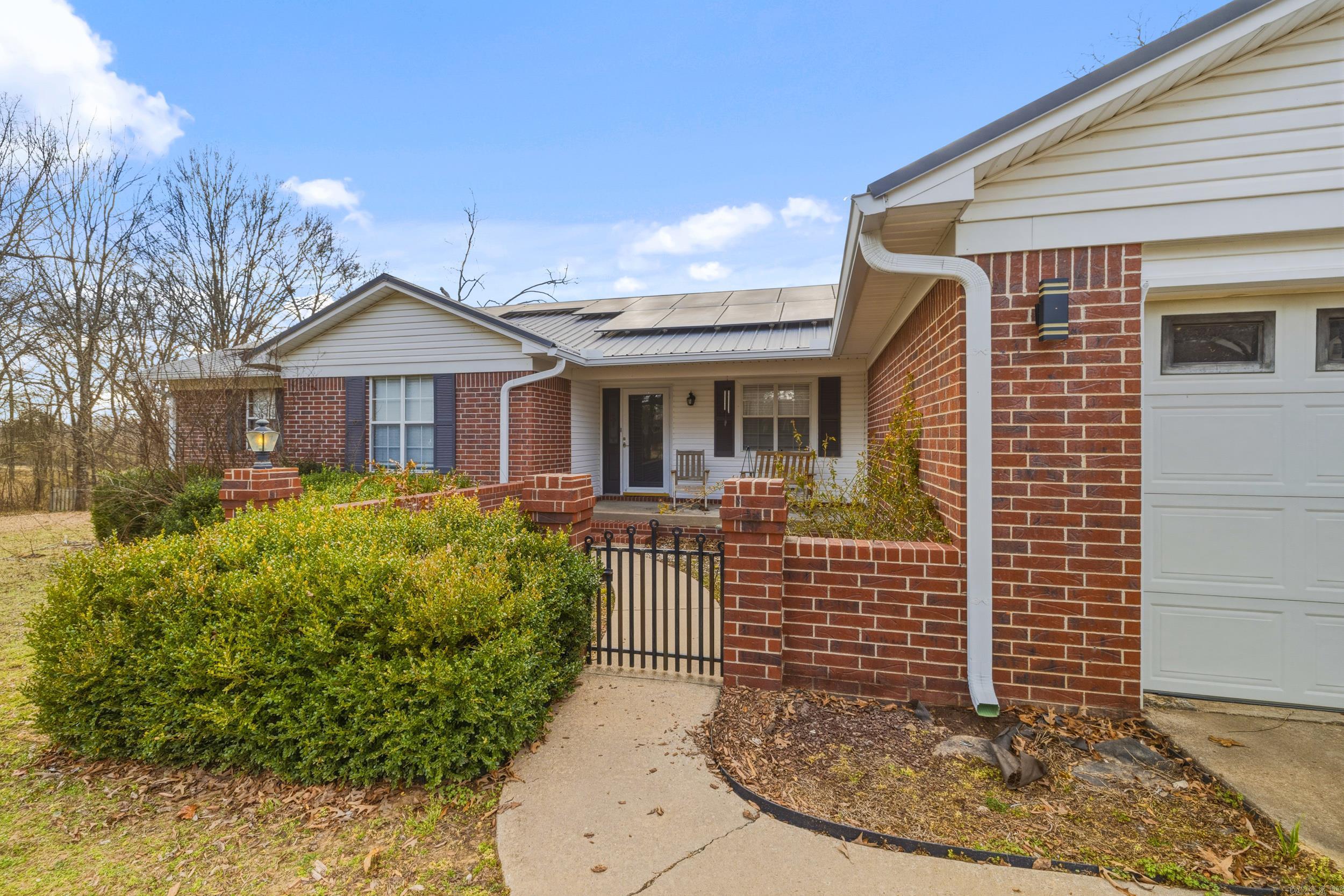 50 Rosewood Drive Property Photo 3