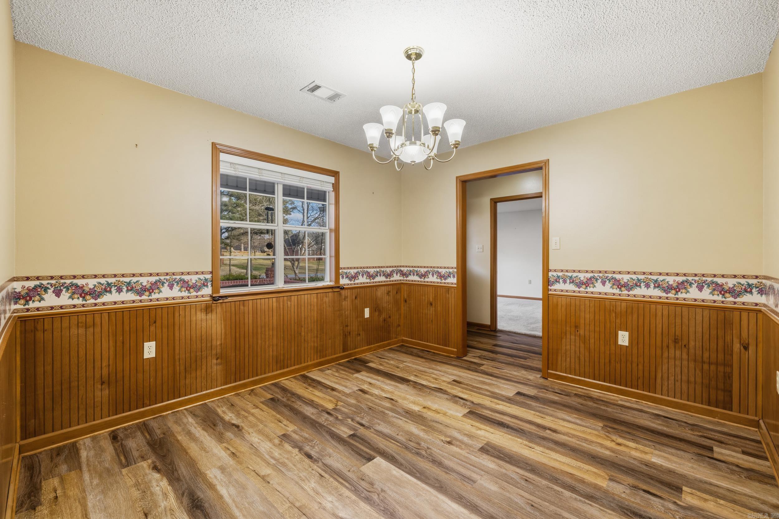 50 Rosewood Drive Property Photo 9