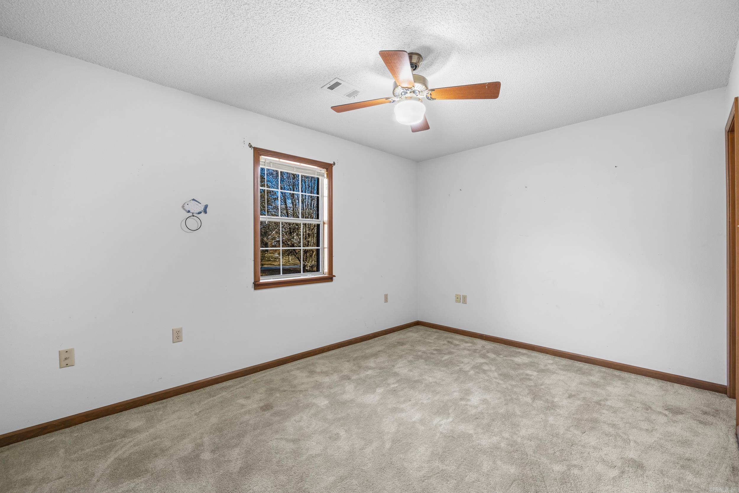 50 Rosewood Drive Property Photo 18