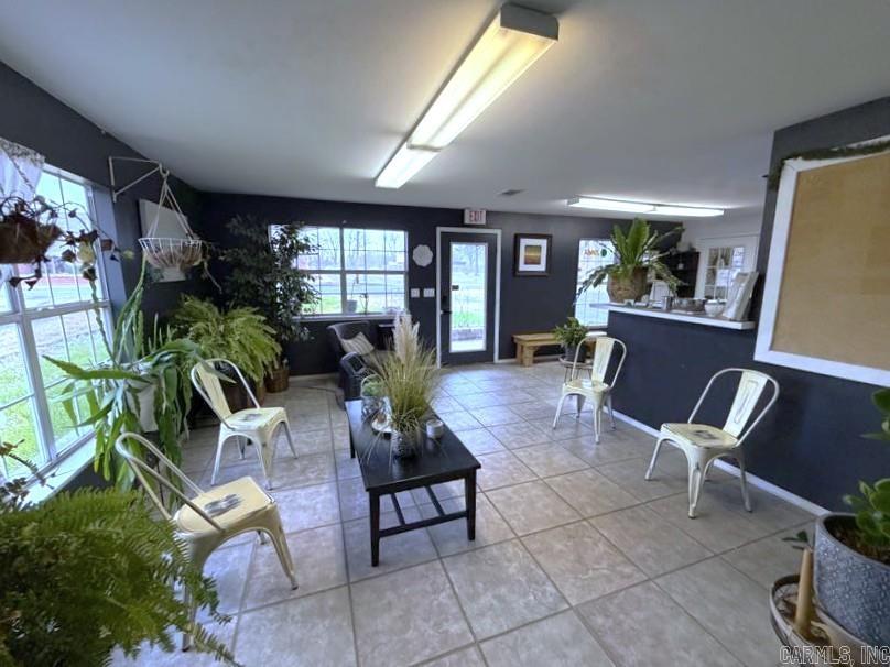 305 Dallas Avenue Property Photo 22