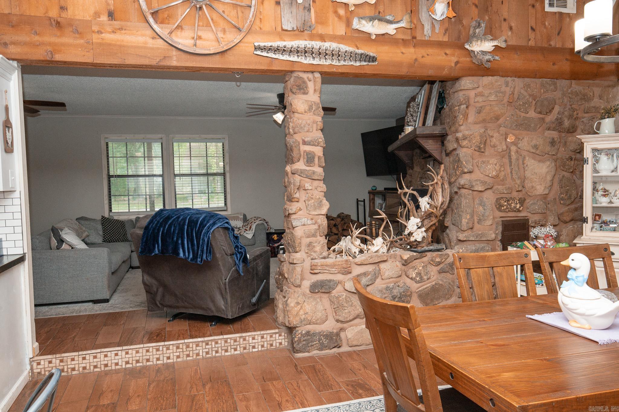 2323 Hwy 291 N. Property Photo 9