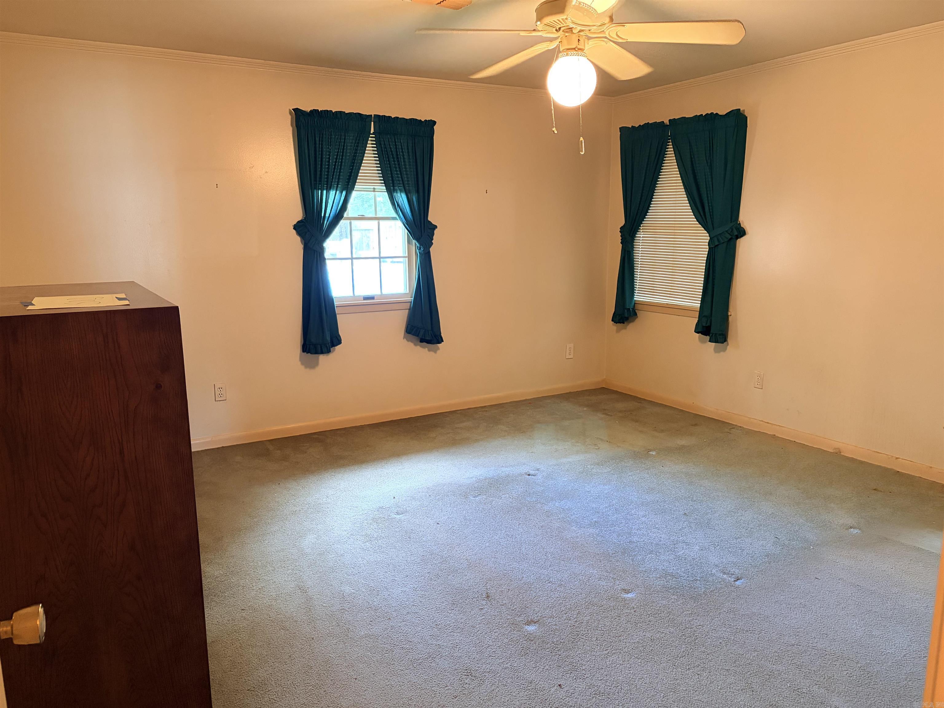 110 N Munn Property Photo 11