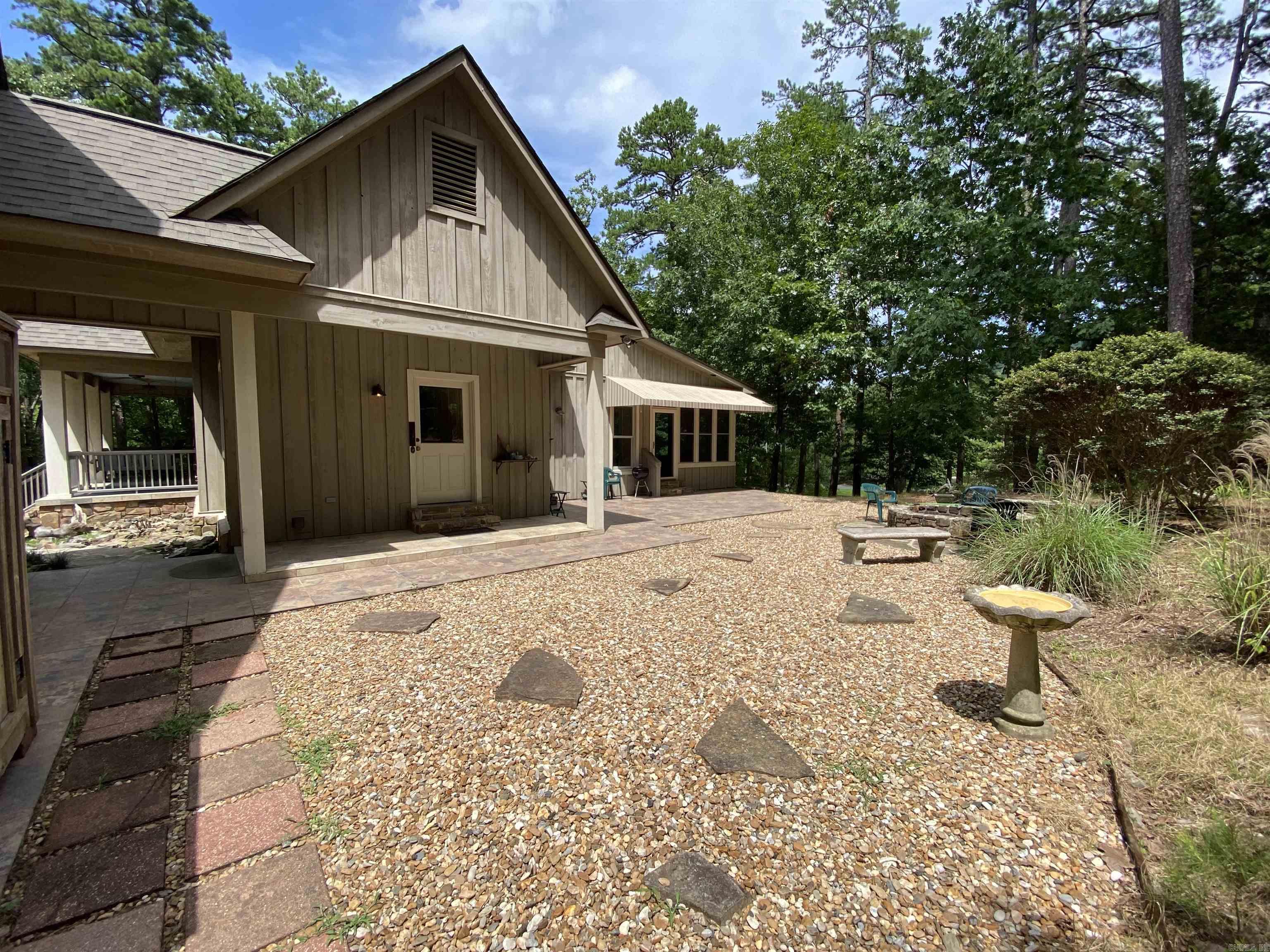139 Ouachita Drive Property Photo 6