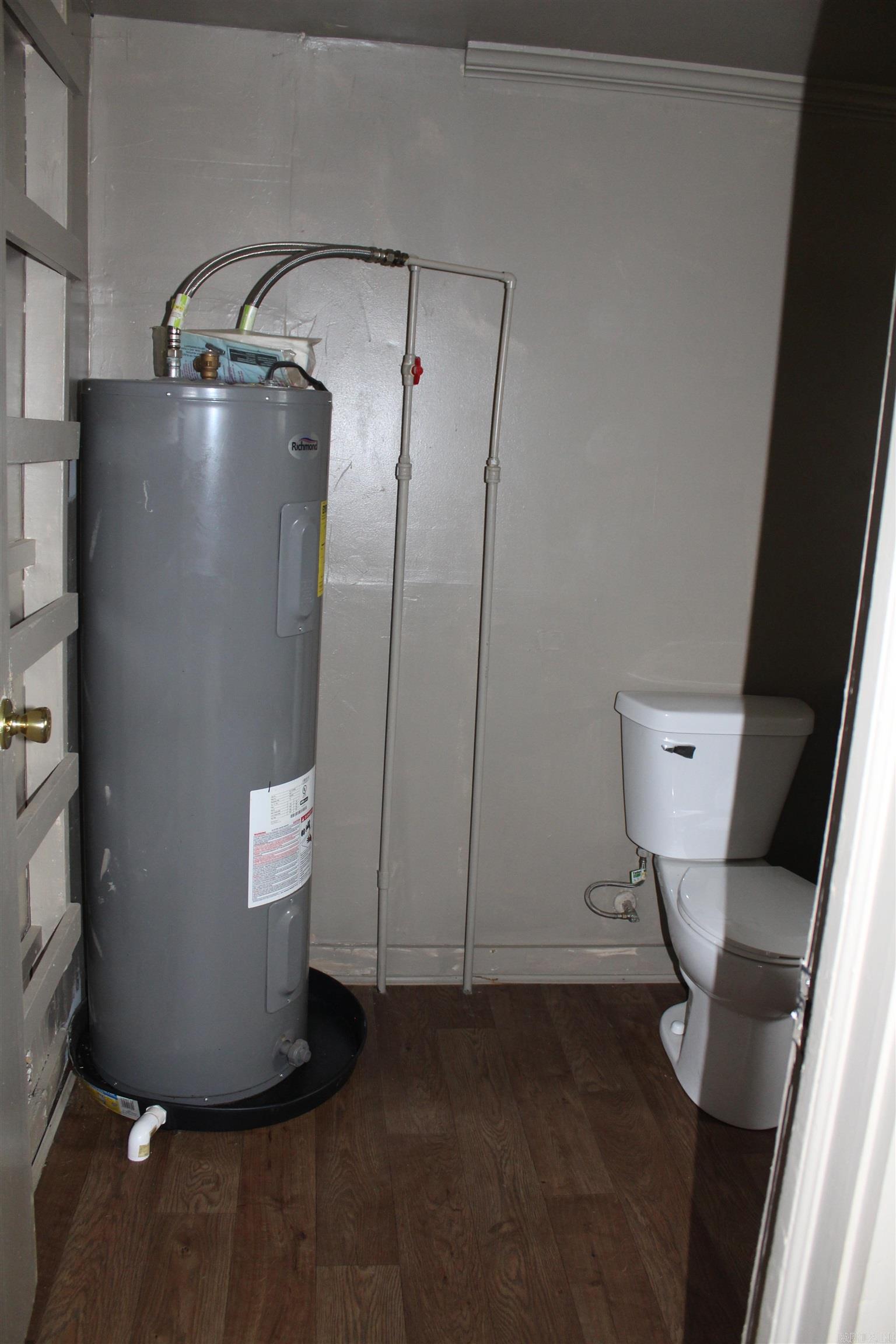 400 Canaan Road Property Photo 10