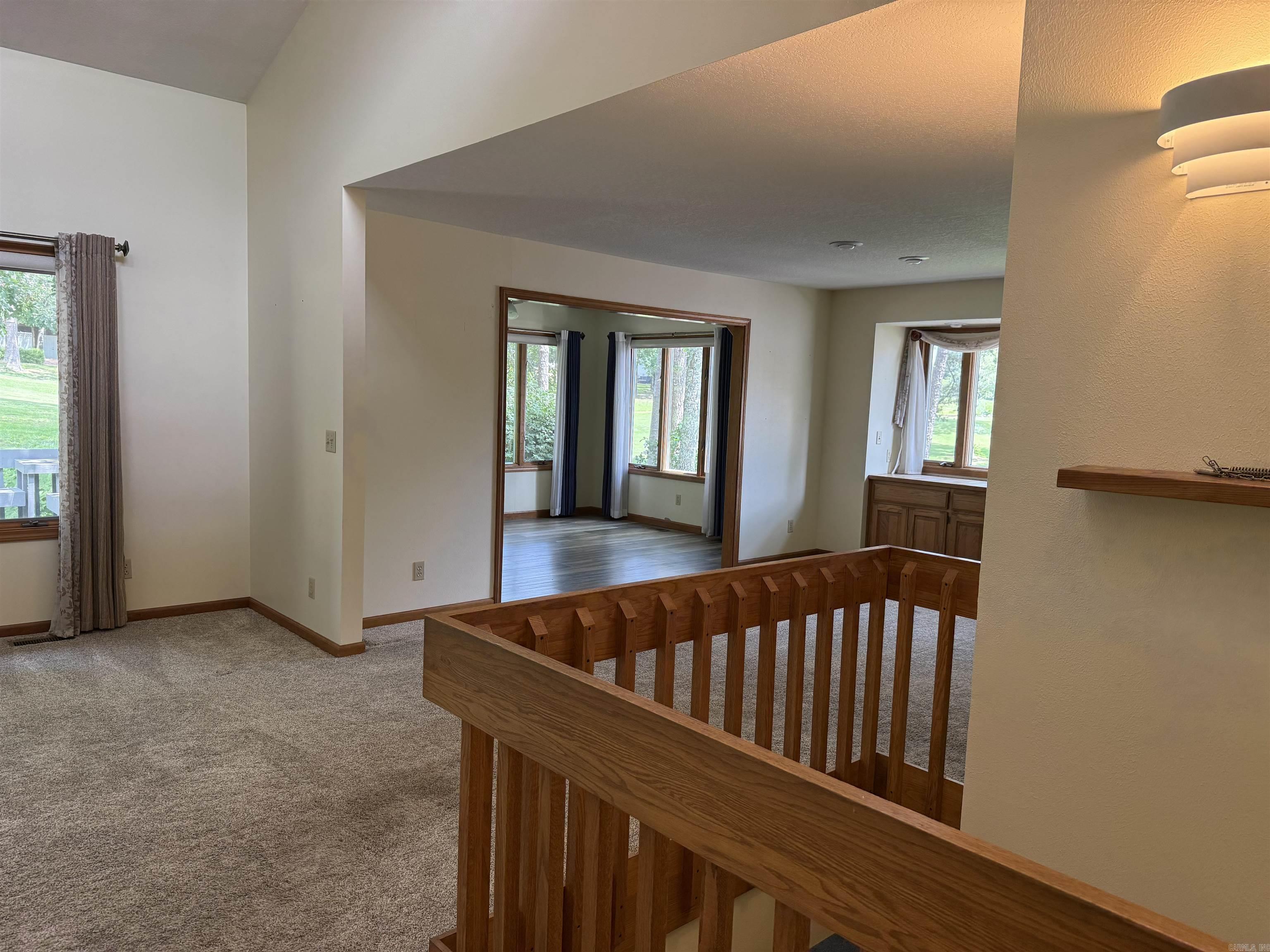 319 Snead Dr. Property Photo 6