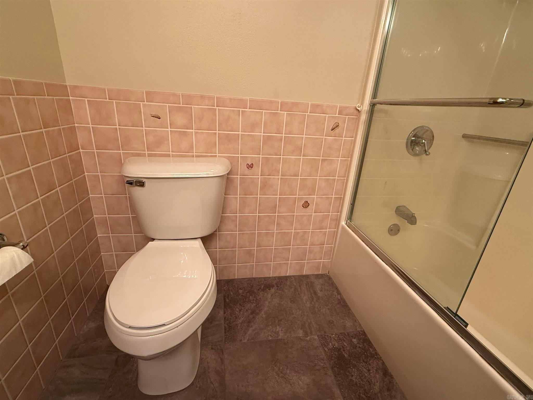 319 Snead Dr. Property Photo 37