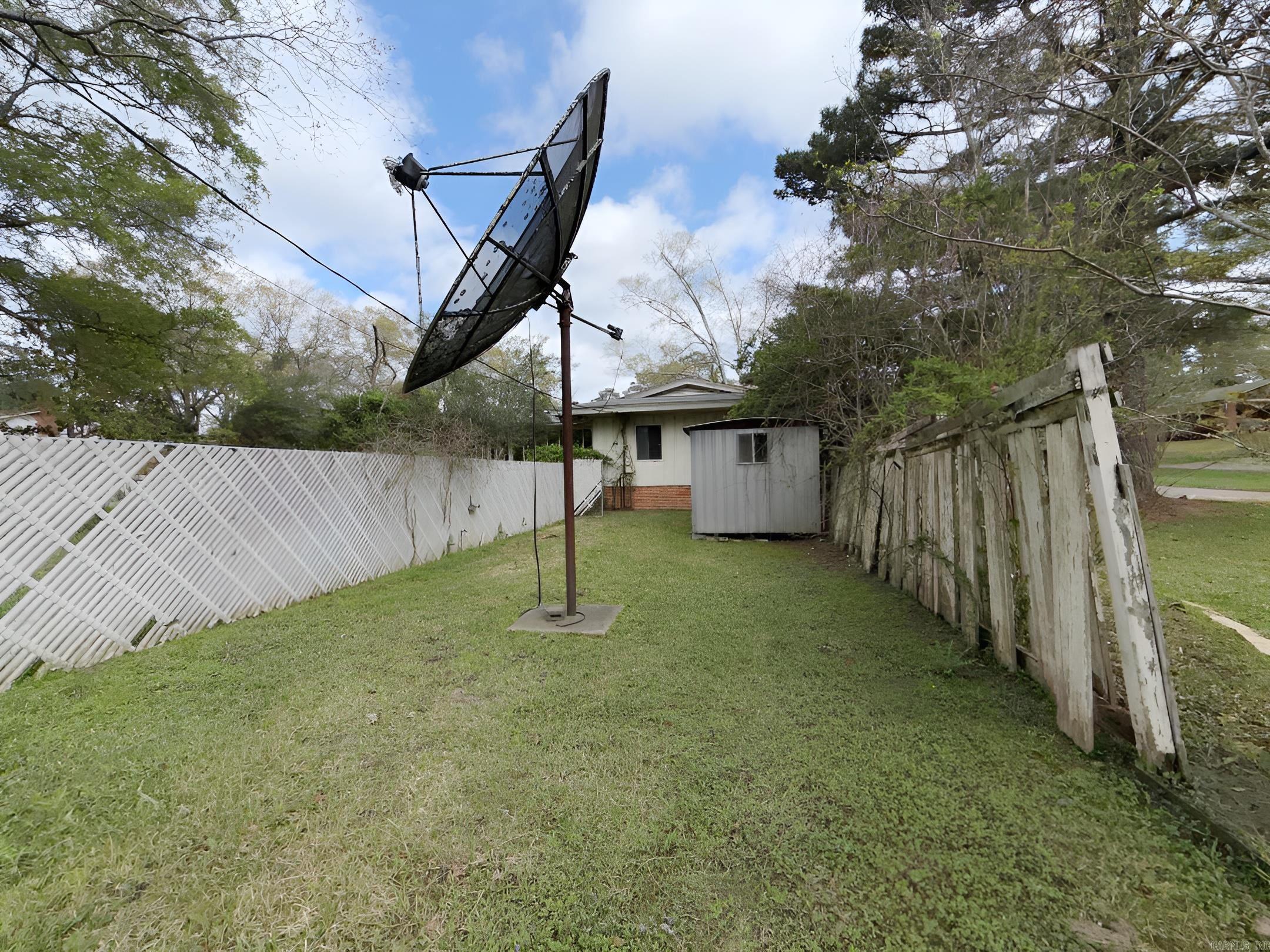 147 Woodland Drive Property Photo 2