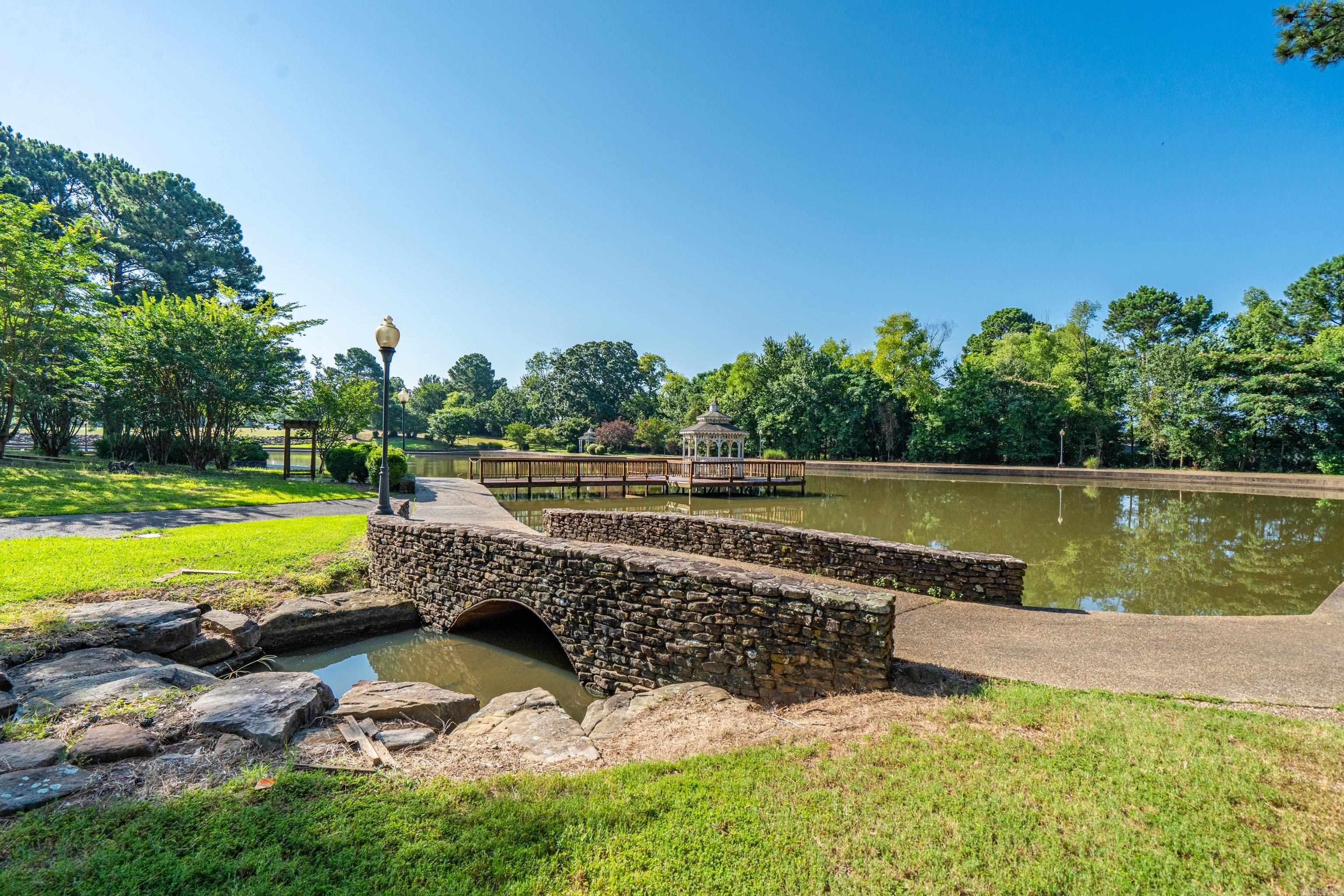 222 Files Property Photo 1