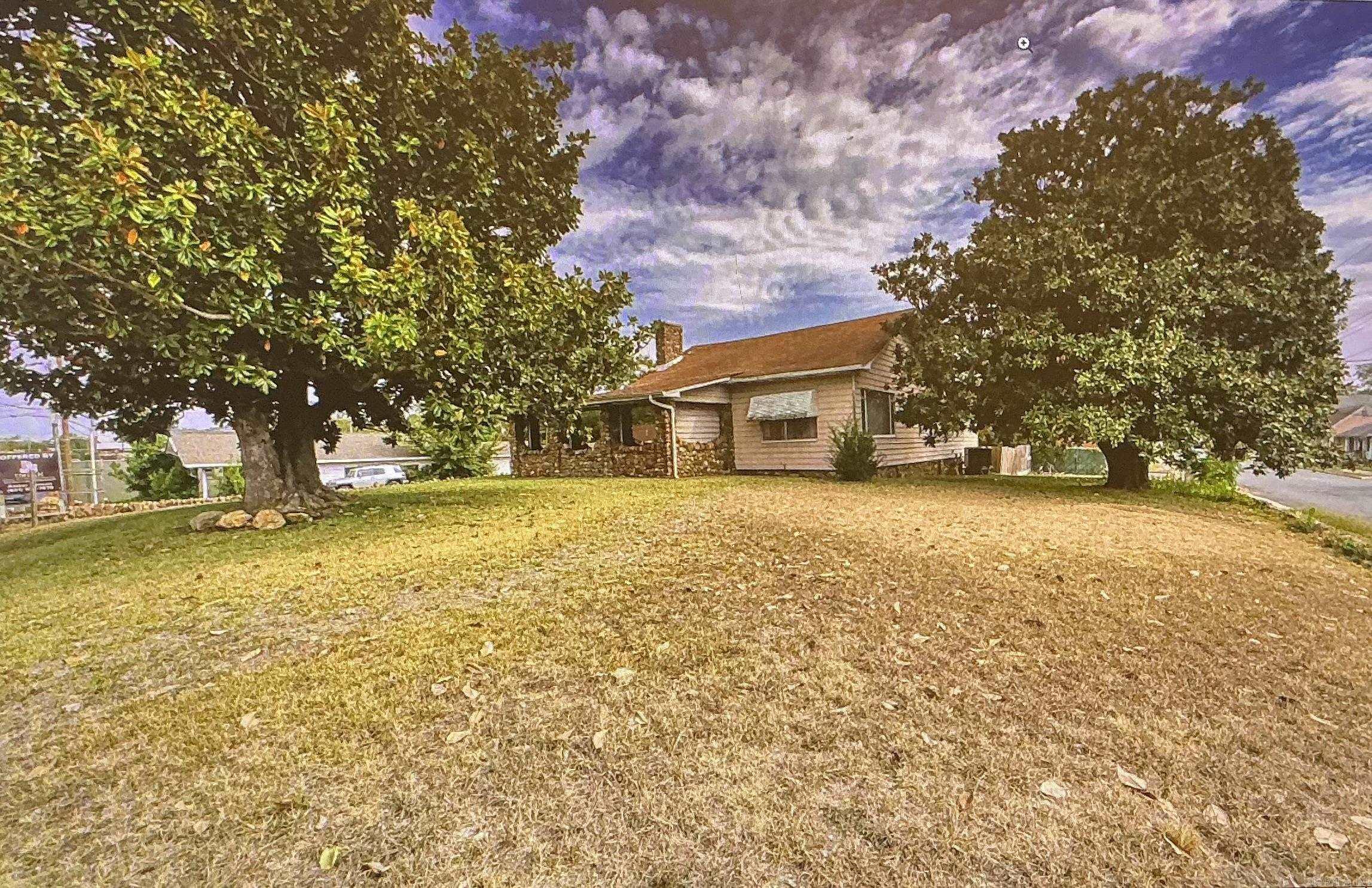 1711 Central Avenue Property Photo 7