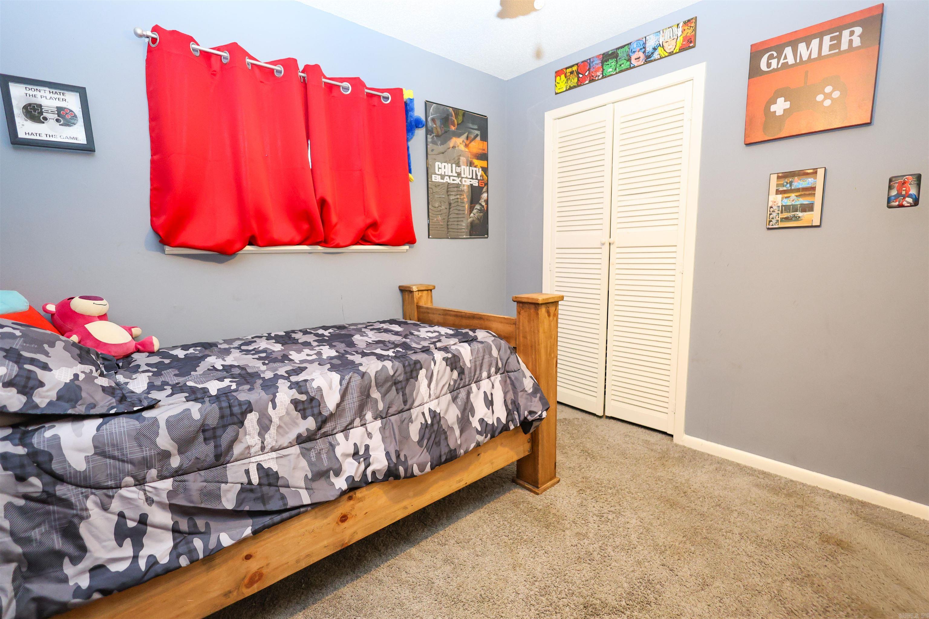 714 Lakeshore Street Property Photo 24