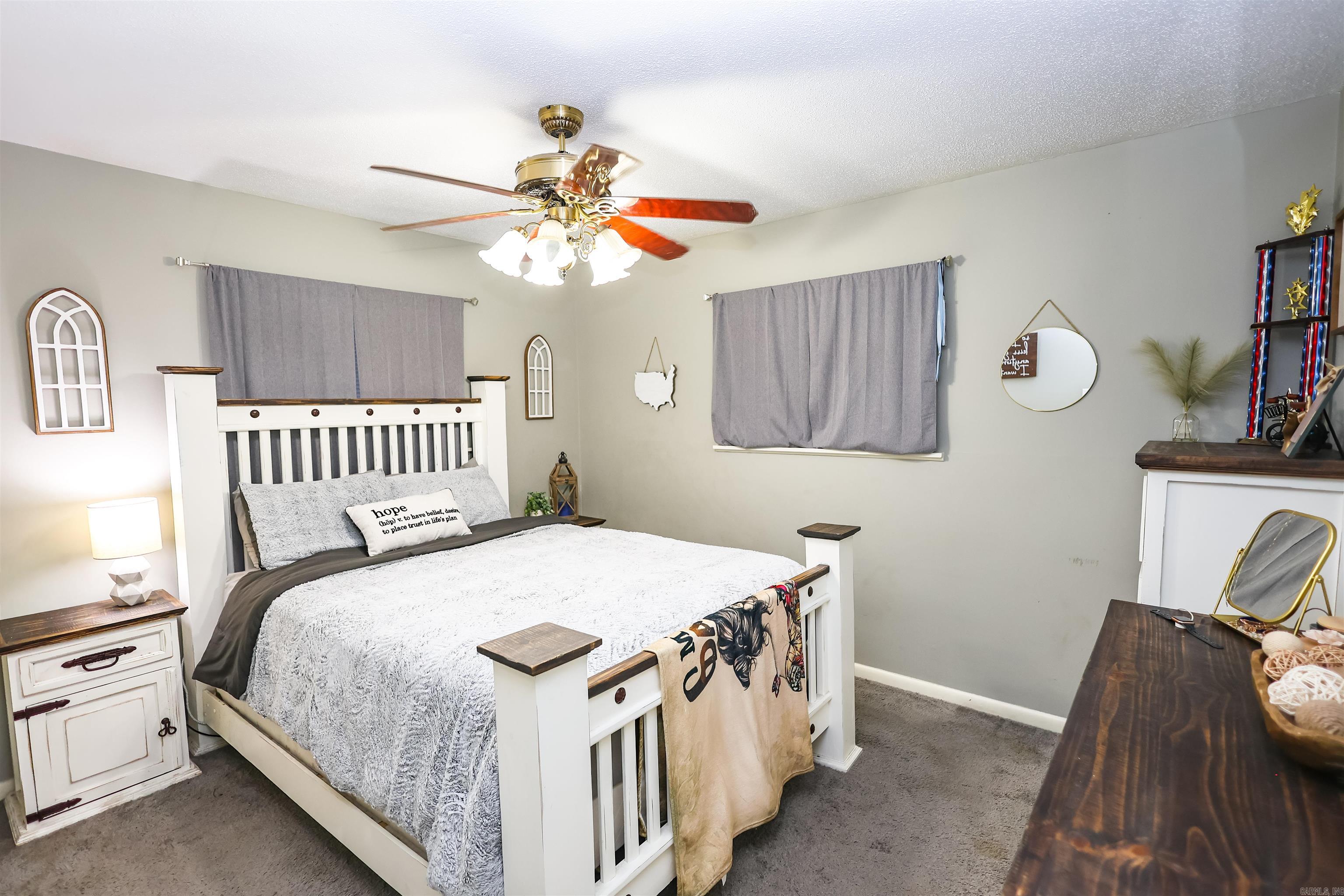714 Lakeshore Street Property Photo 28