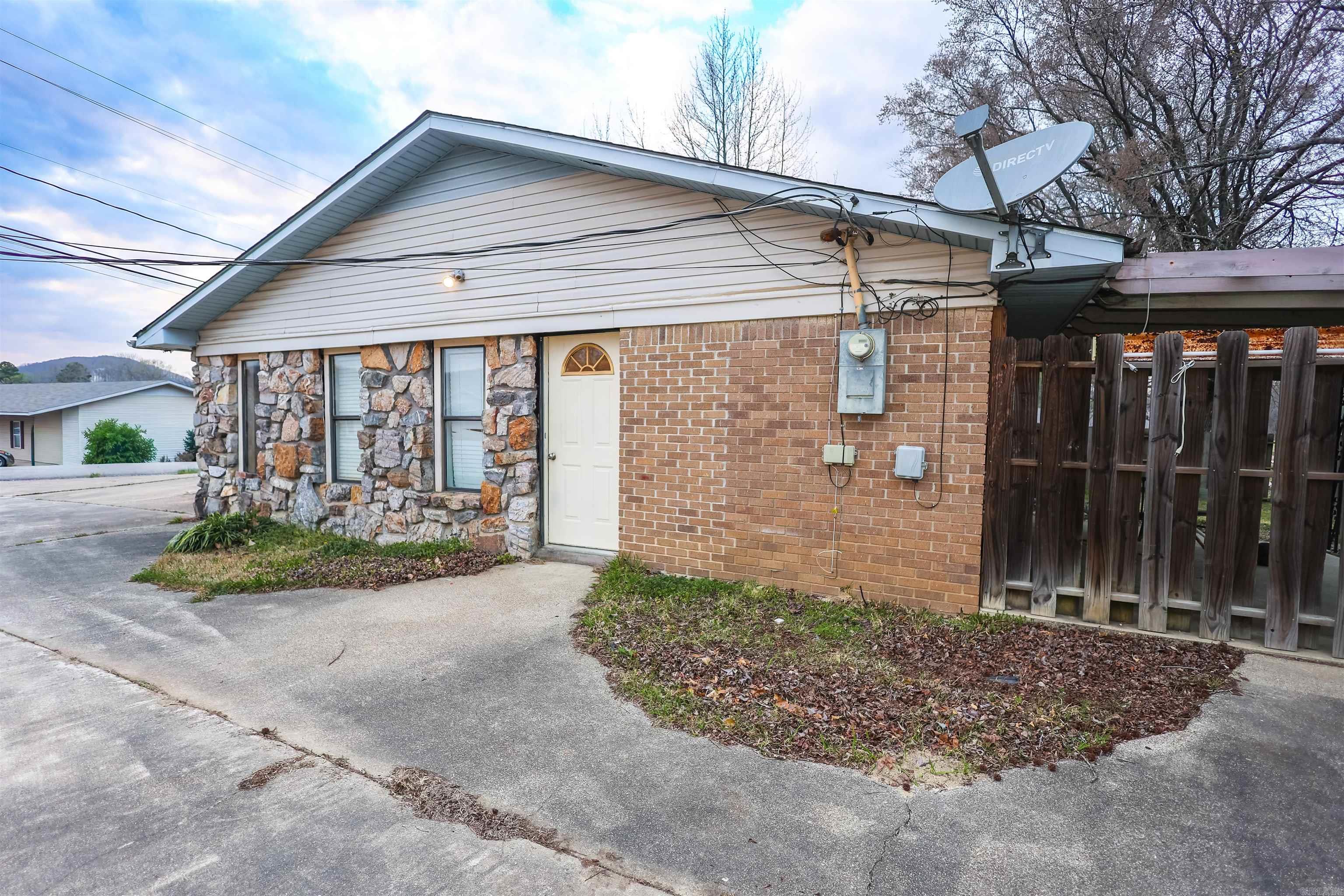 714 Lakeshore Street Property Photo 38