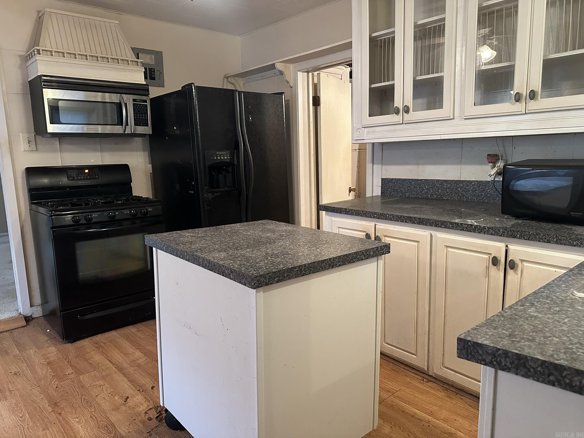 403 Seventh Property Photo 18