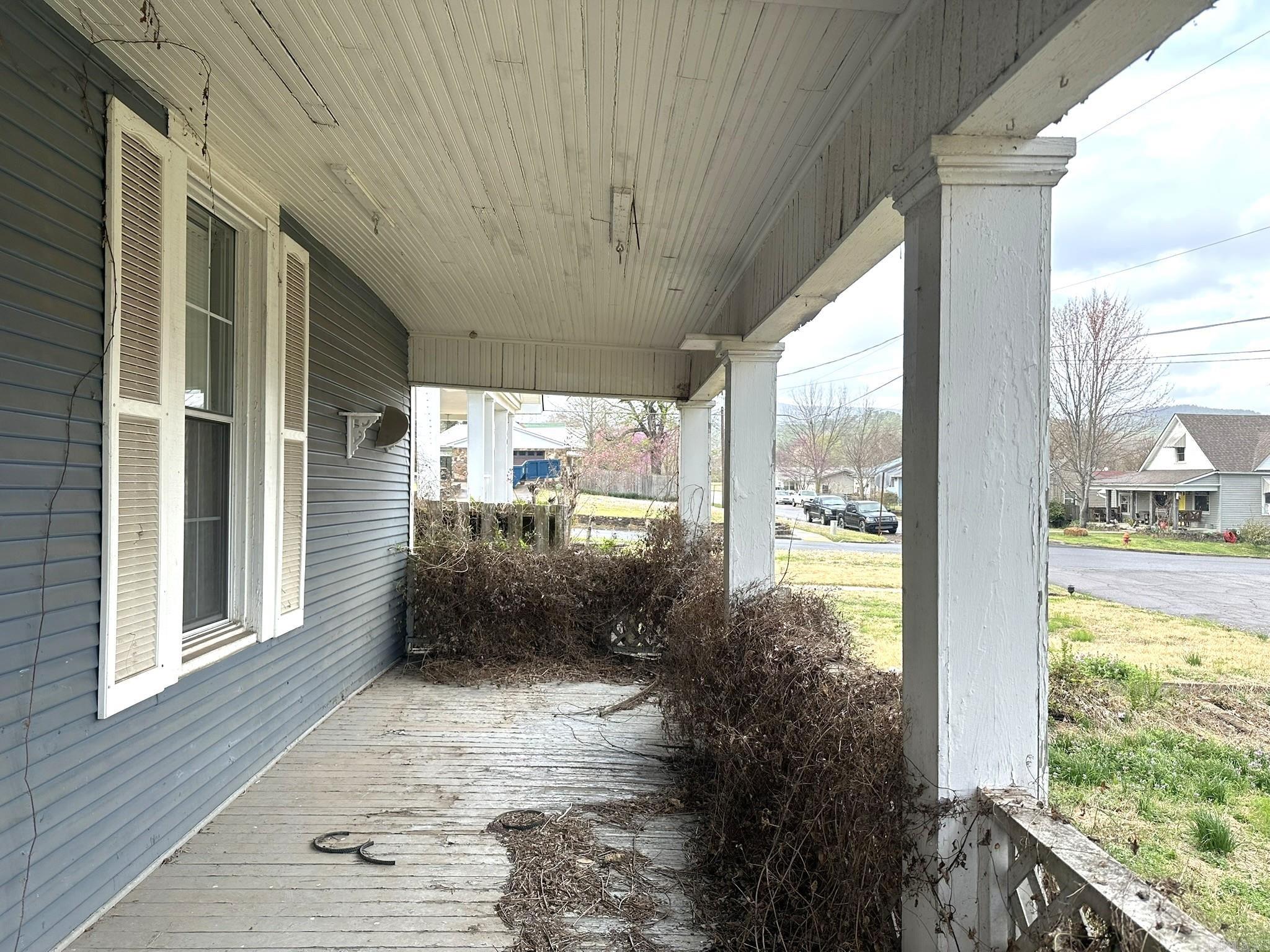 403 Seventh Property Photo 32
