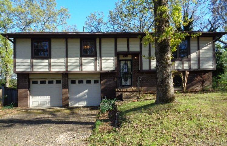 6305 Rolling Hills Lane Property Photo 1