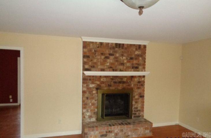 6305 Rolling Hills Lane Property Photo 7