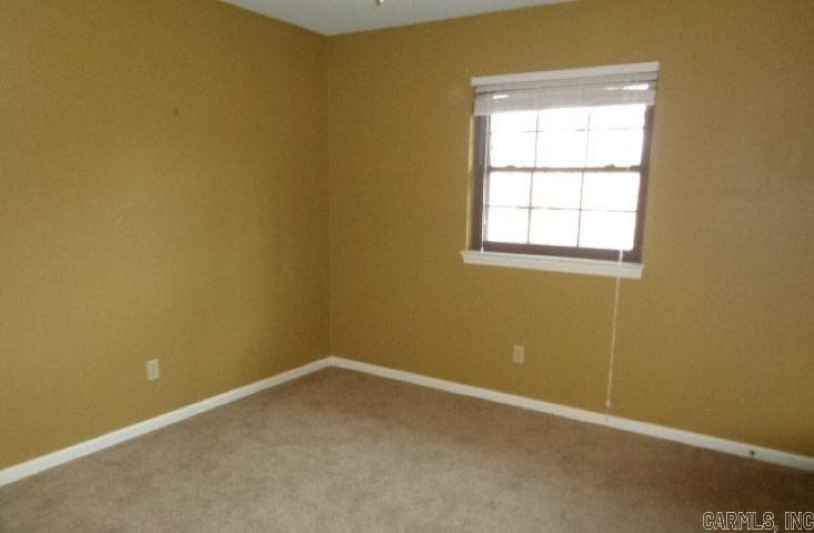 6305 Rolling Hills Lane Property Photo 10