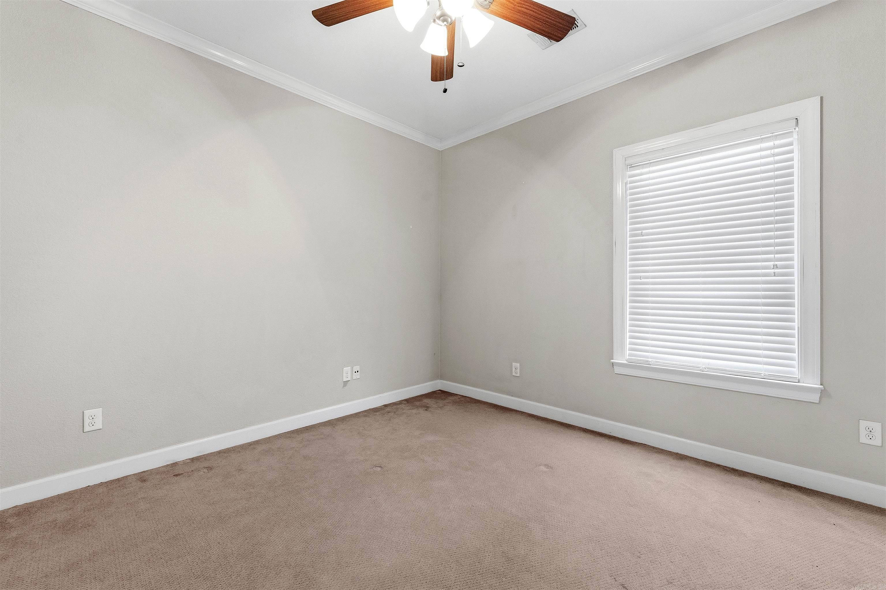 9040 Naples Cove Property Photo 33