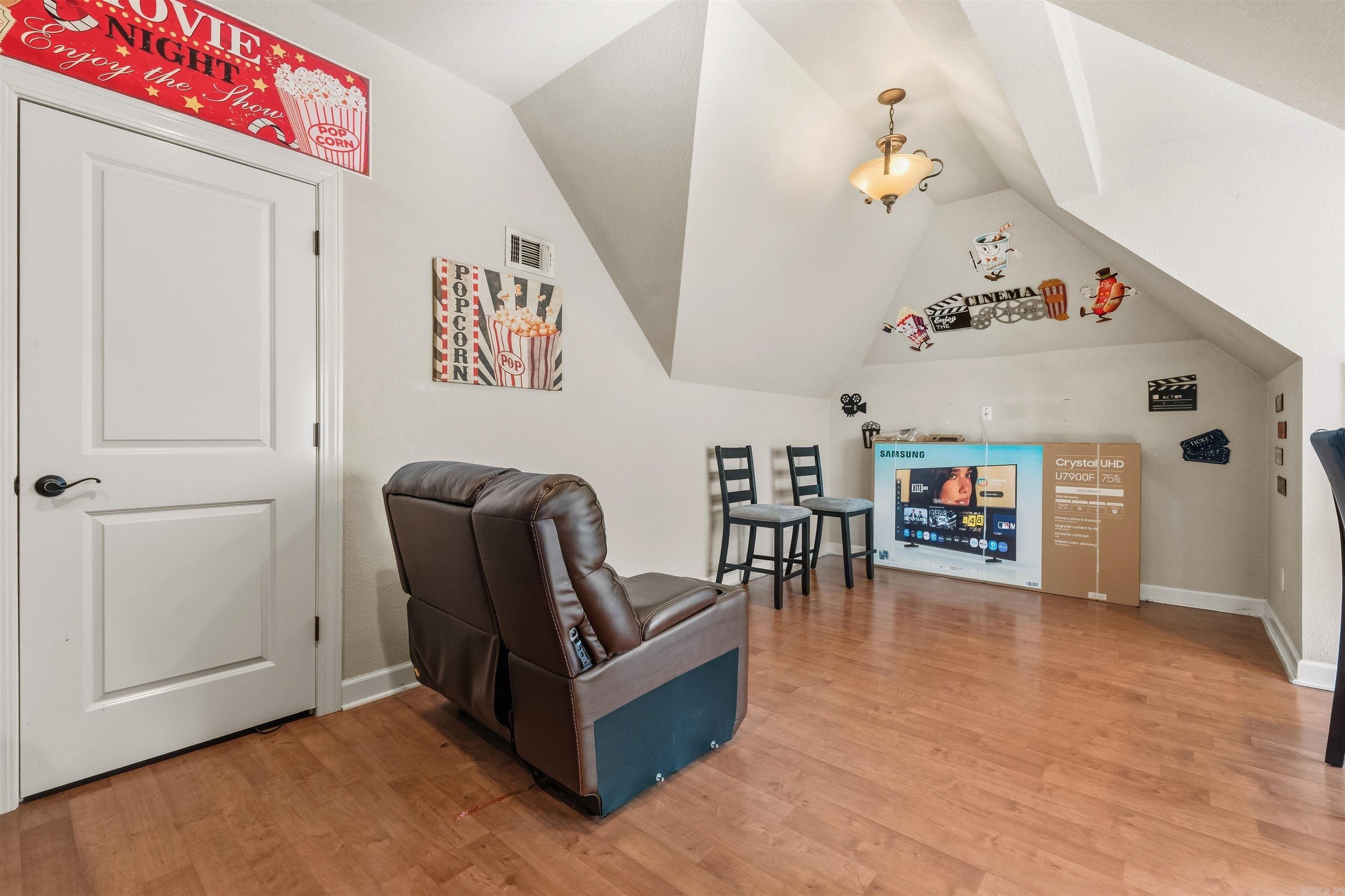 9040 Naples Cove Property Photo 37