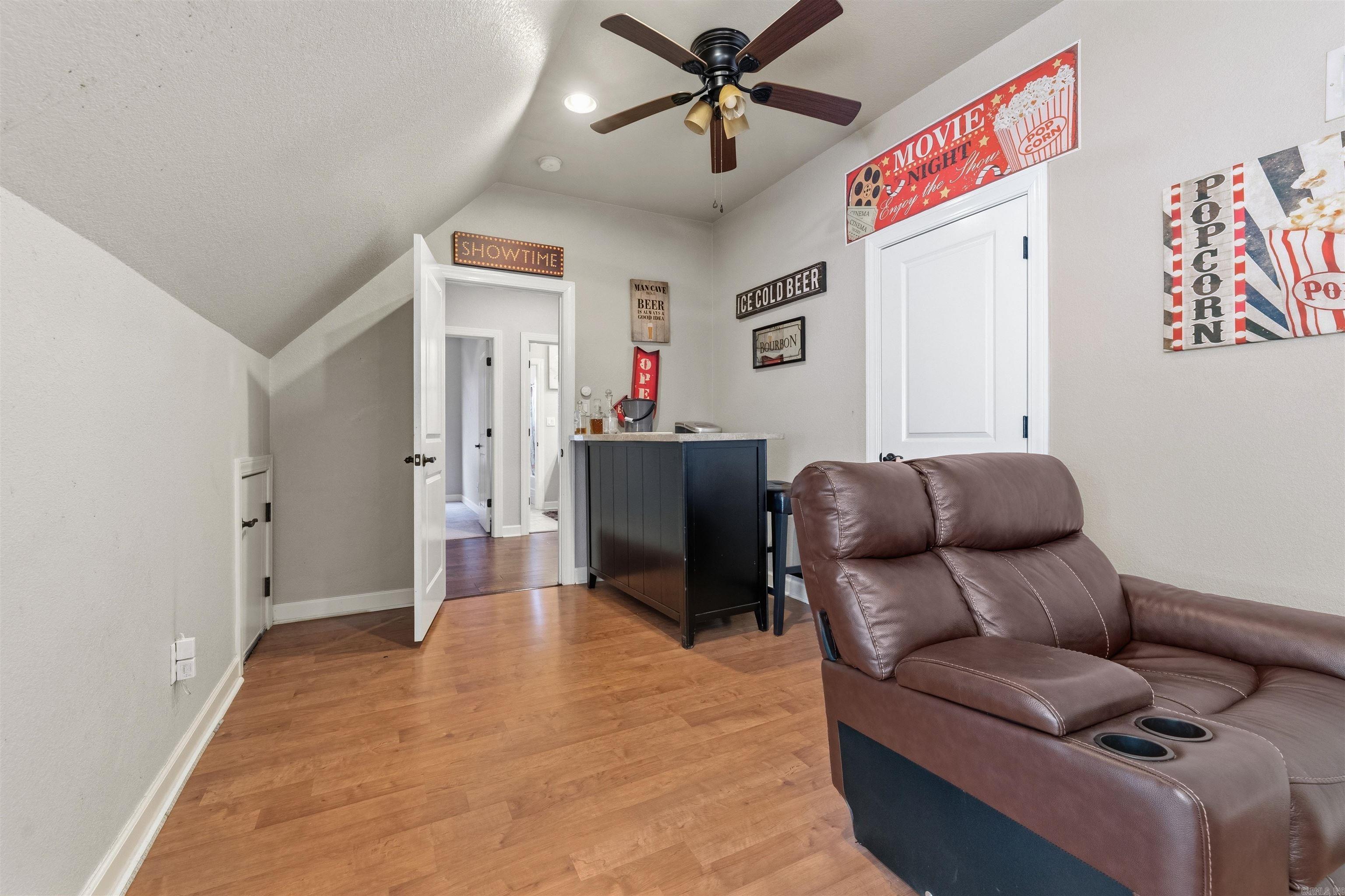 9040 Naples Cove Property Photo 39