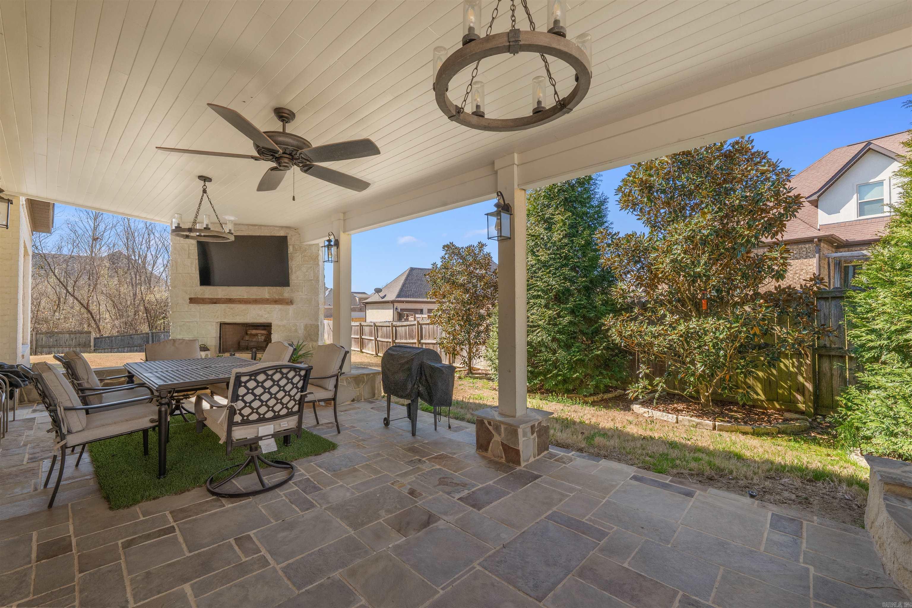 9040 Naples Cove Property Photo 45