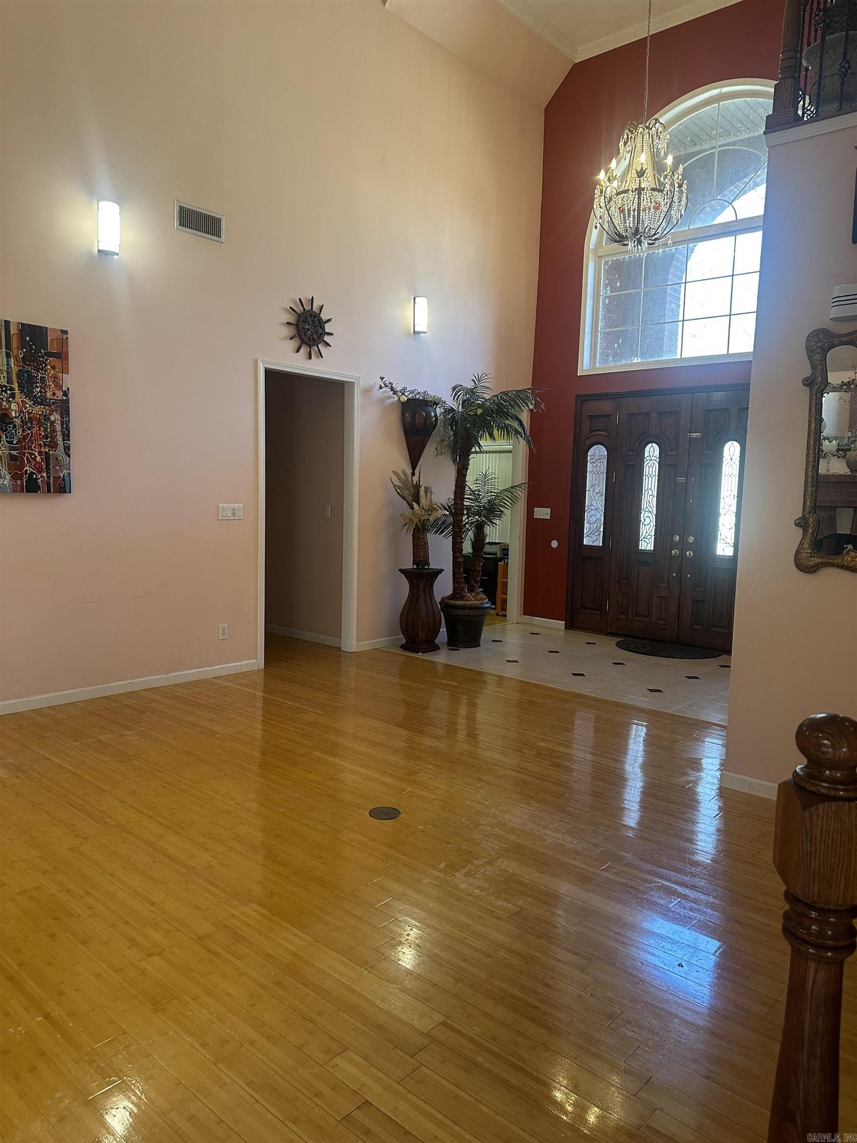 1840 Montrose Drive Property Photo 7