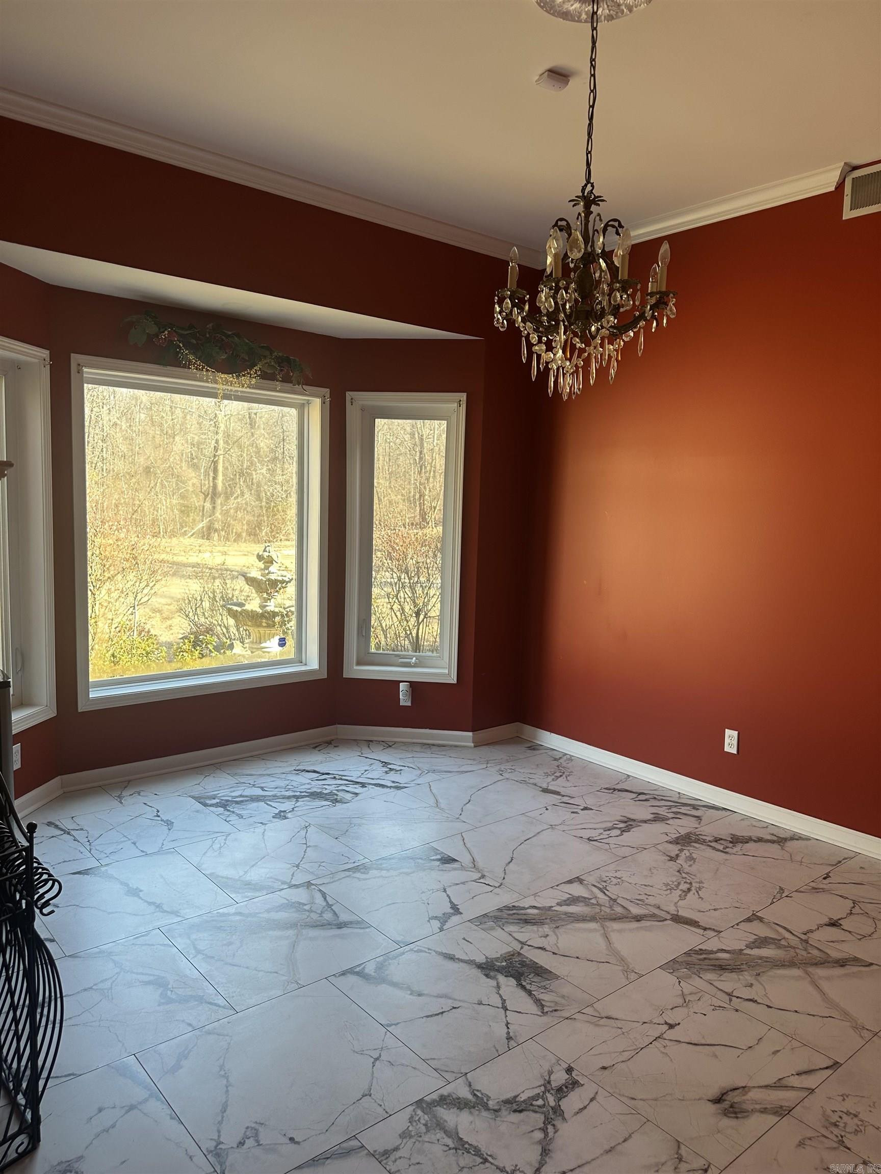 1840 Montrose Drive Property Photo 20