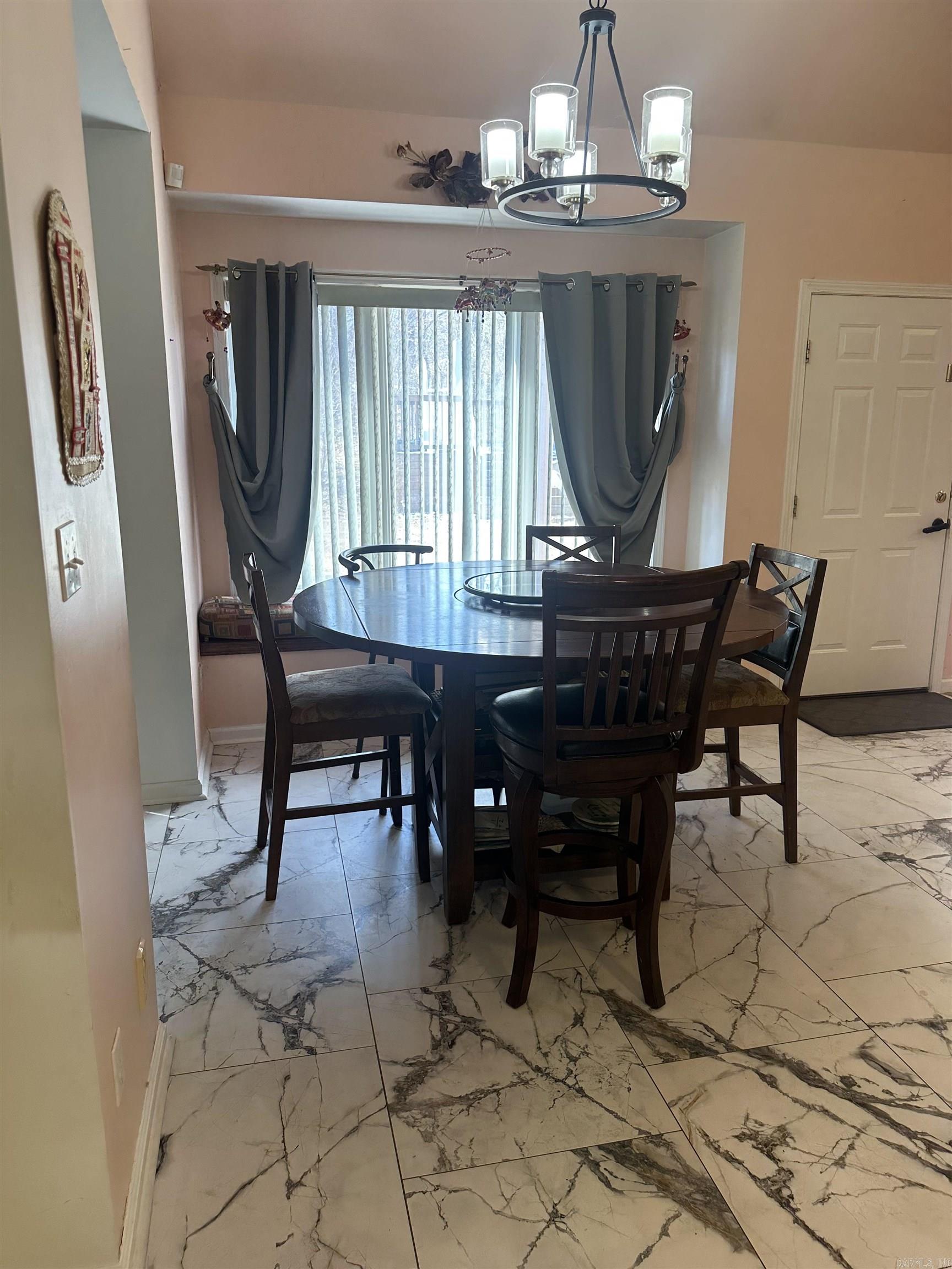 1840 Montrose Drive Property Photo 21
