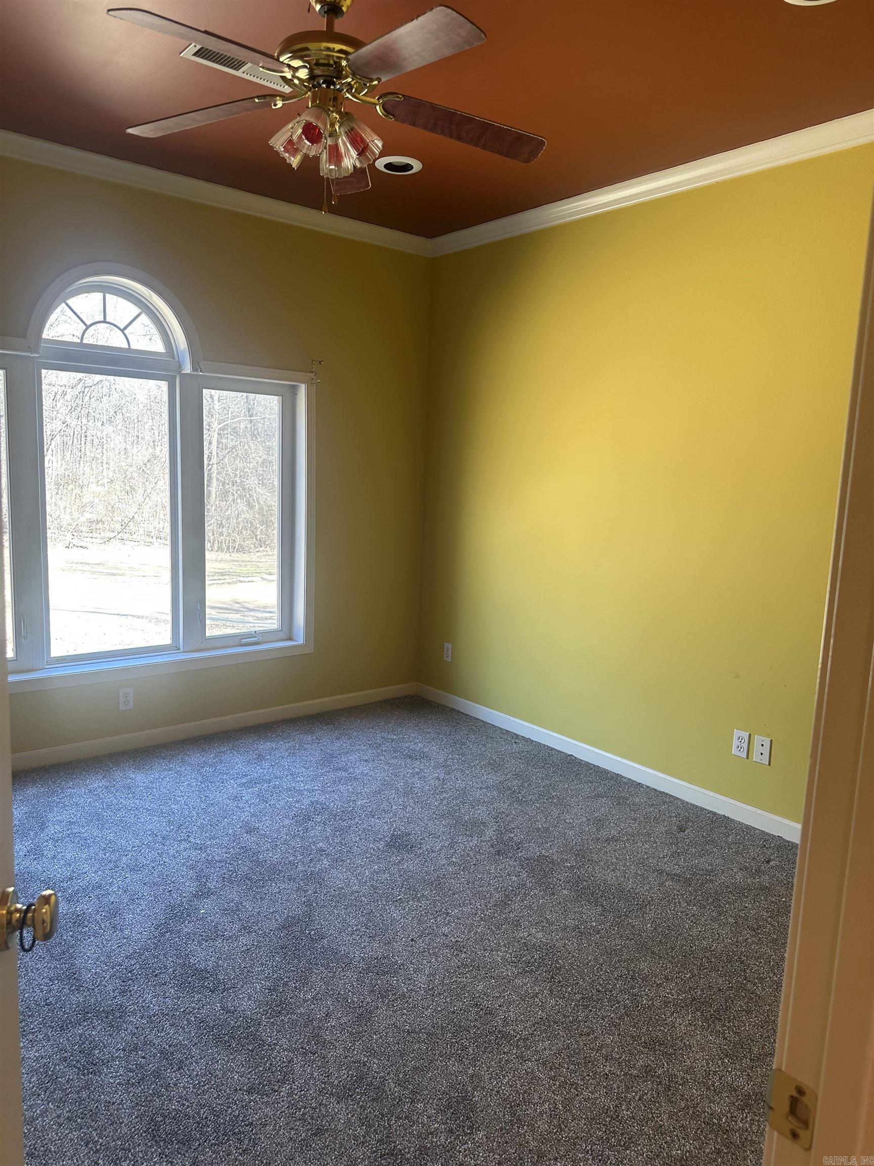 1840 Montrose Drive Property Photo 31