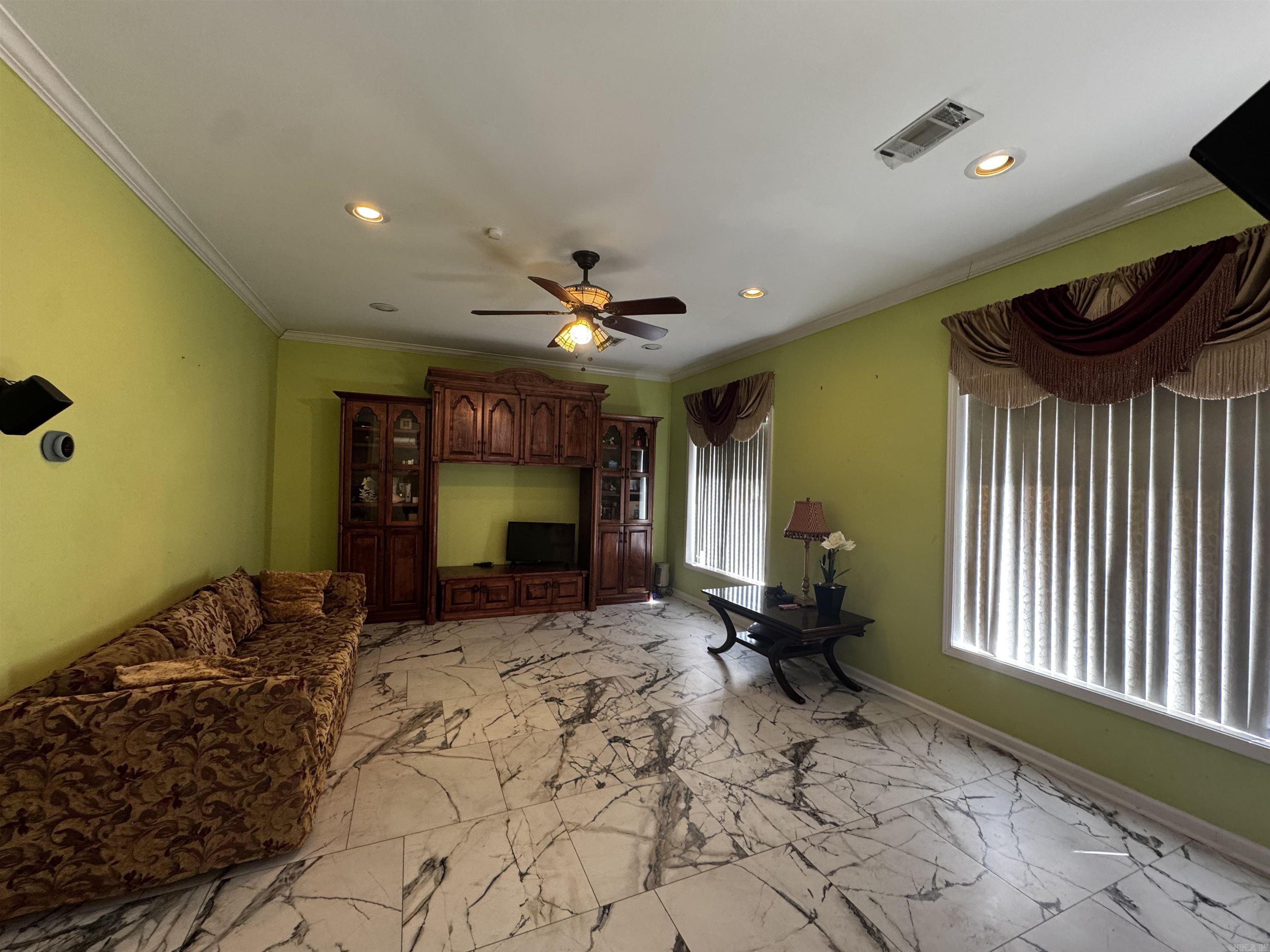 1840 Montrose Drive Property Photo 38