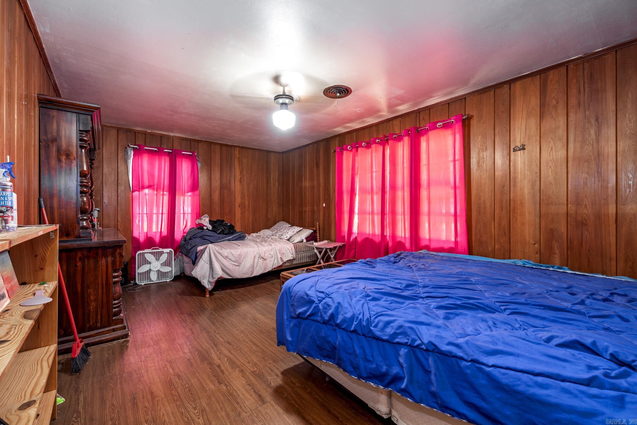 110 S 10th Street Property Photo 10