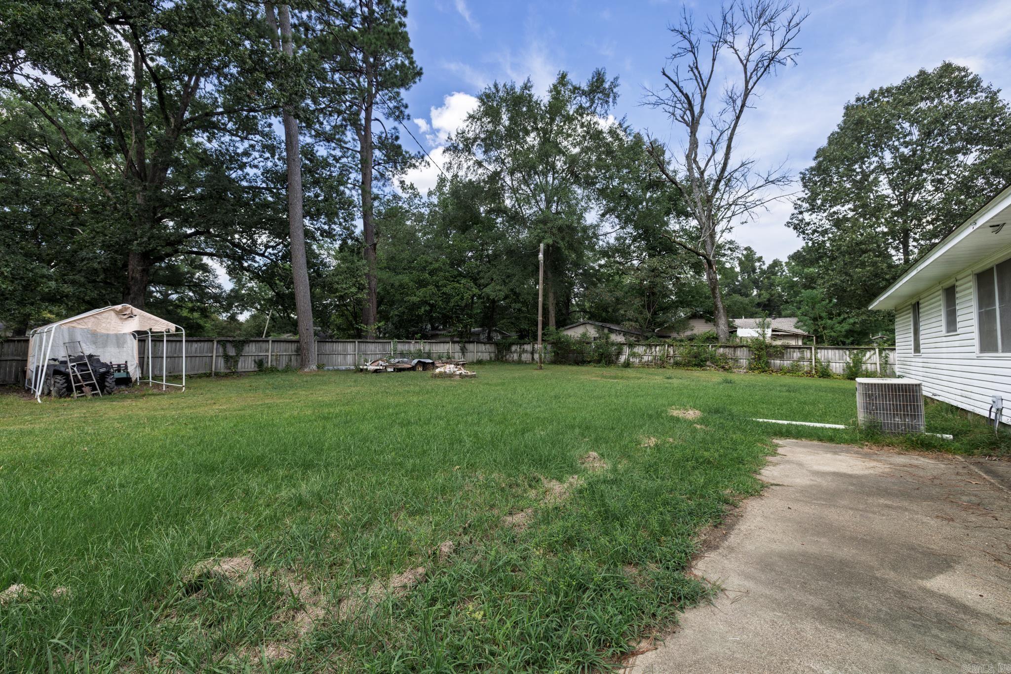 110 S 10th Street Property Photo 19