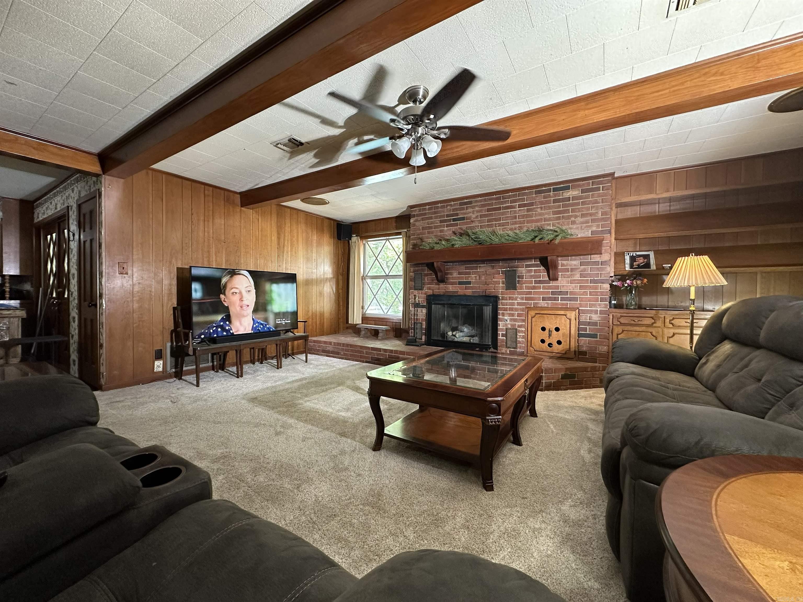 205 3rd Avenue Property Photo 8
