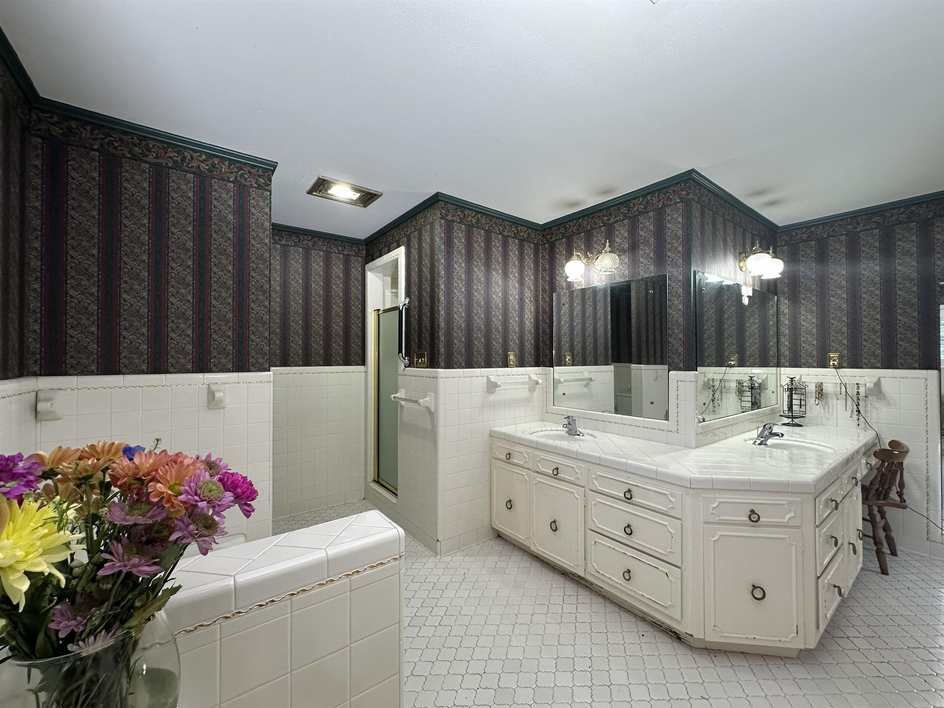 205 3rd Avenue Property Photo 25