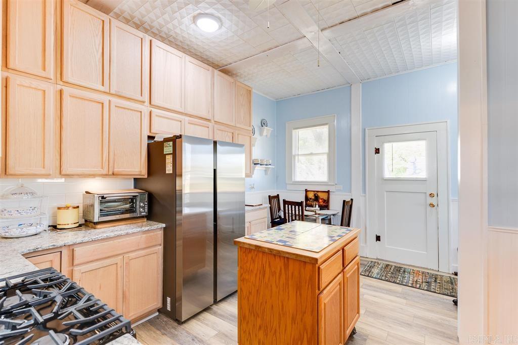1000 Nelson Street Property Photo 11