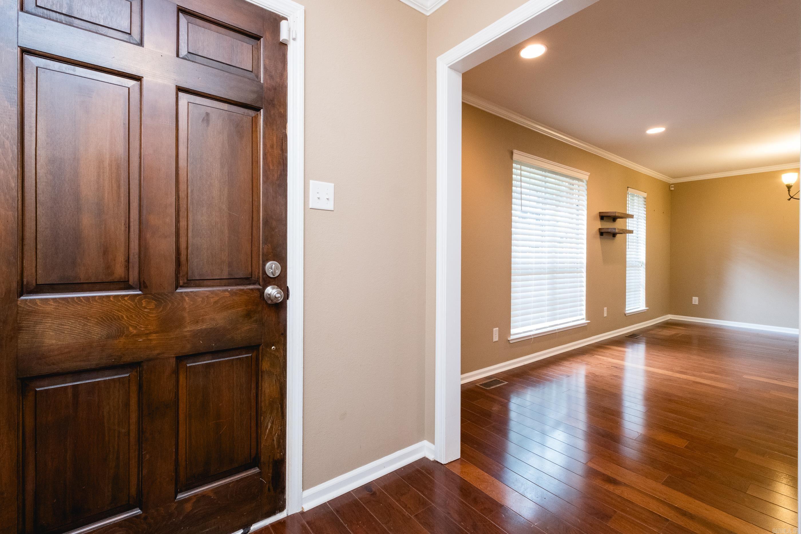 3902 Cameo Drive Property Photo 2