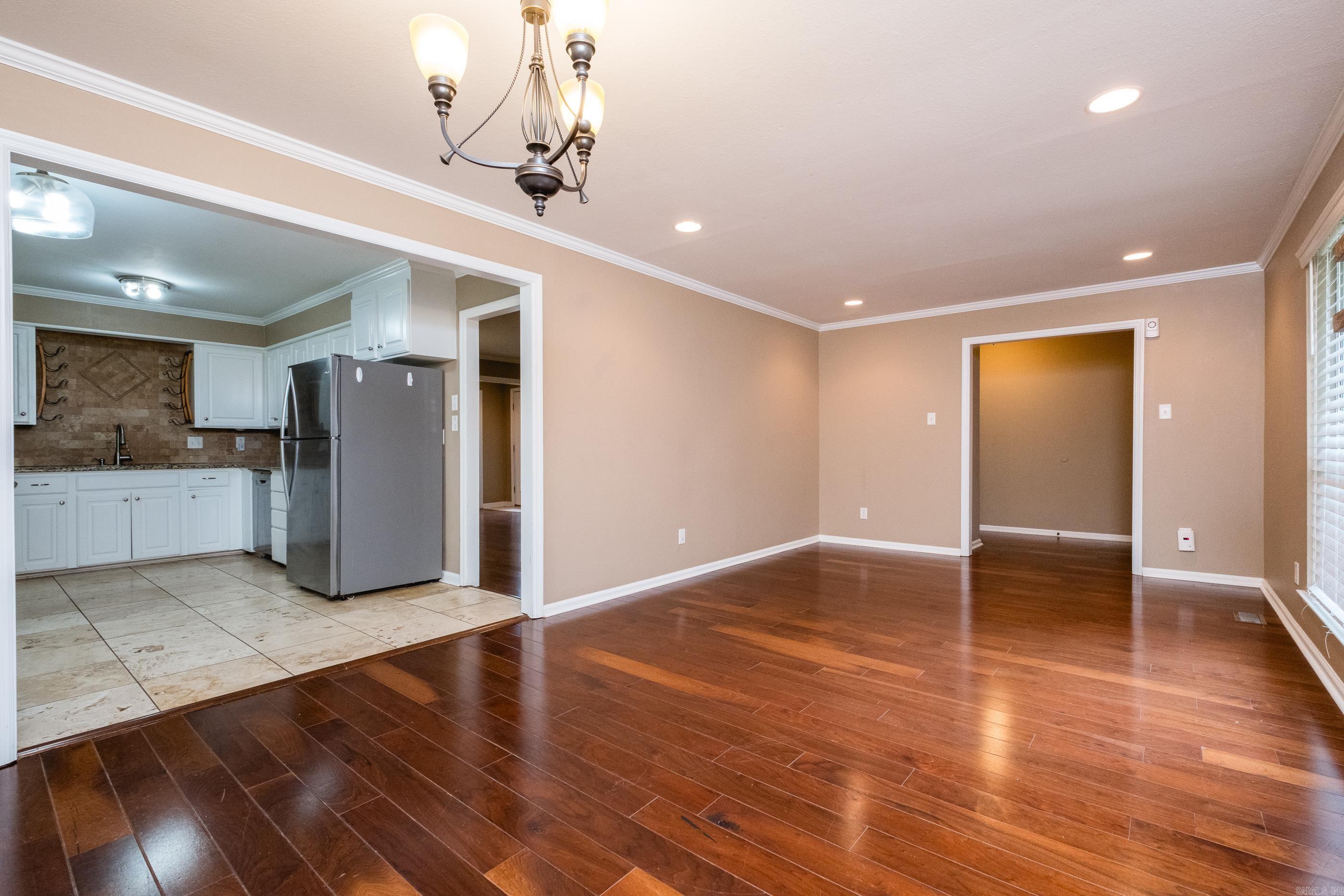 3902 Cameo Drive Property Photo 6