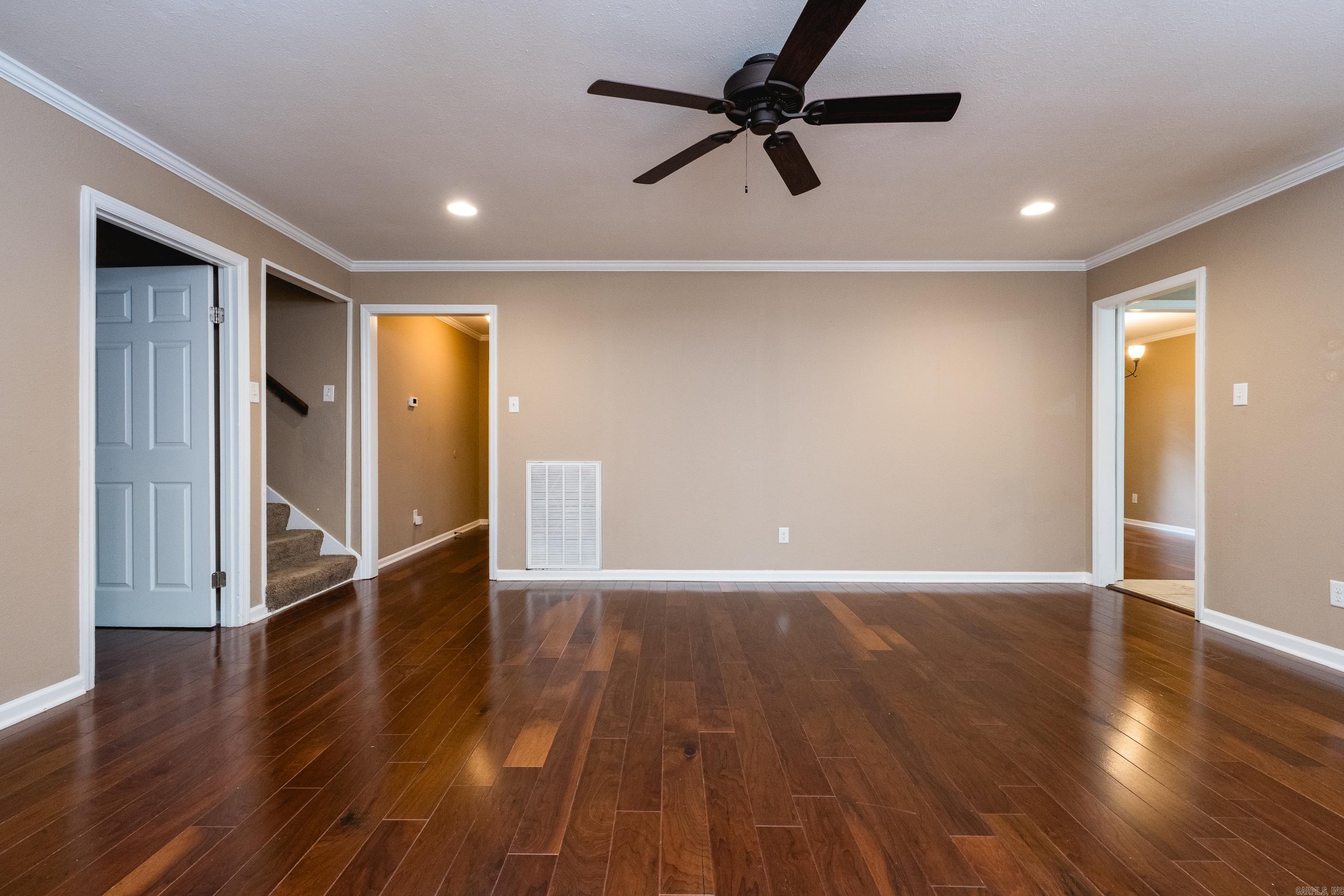3902 Cameo Drive Property Photo 18