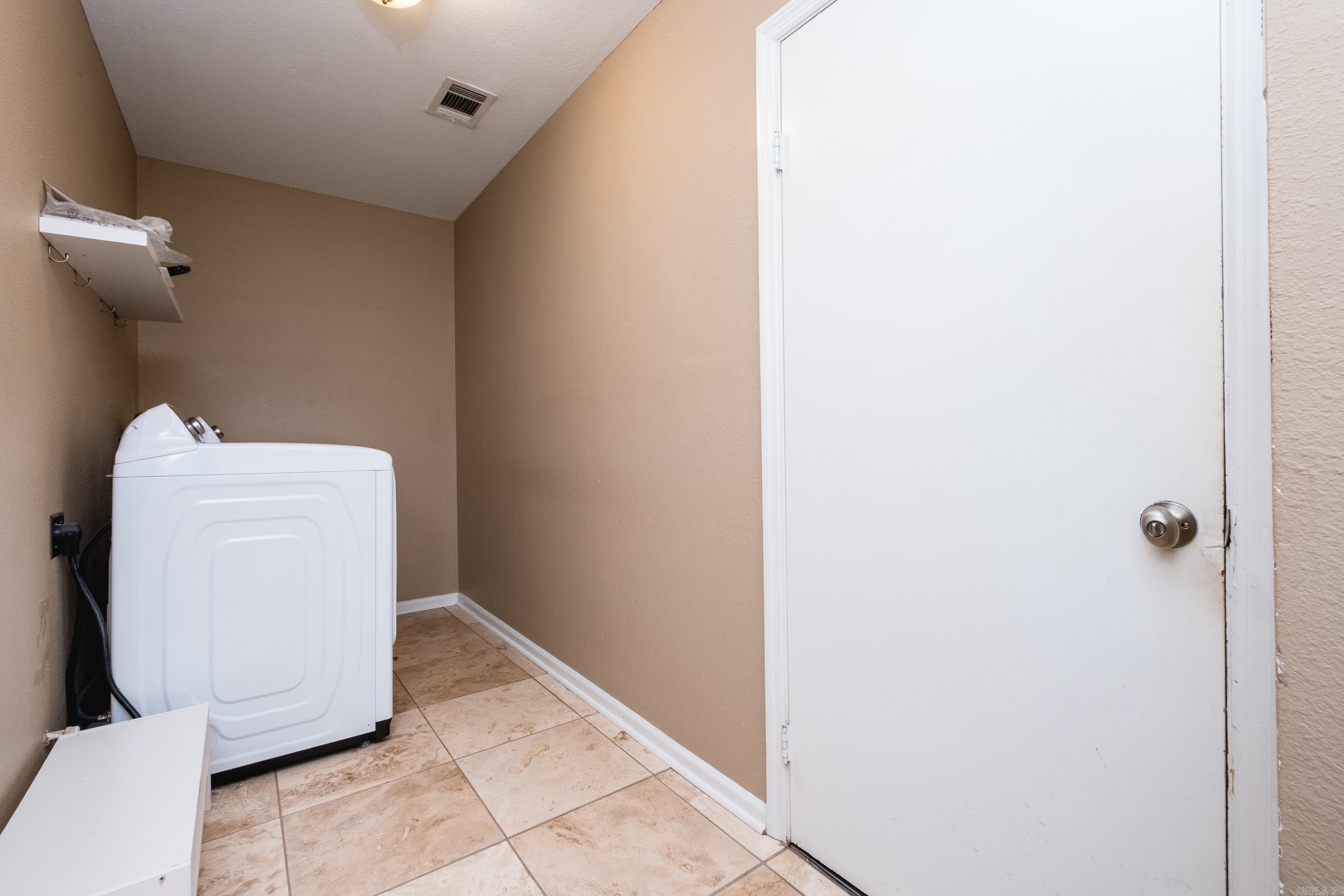 3902 Cameo Drive Property Photo 37