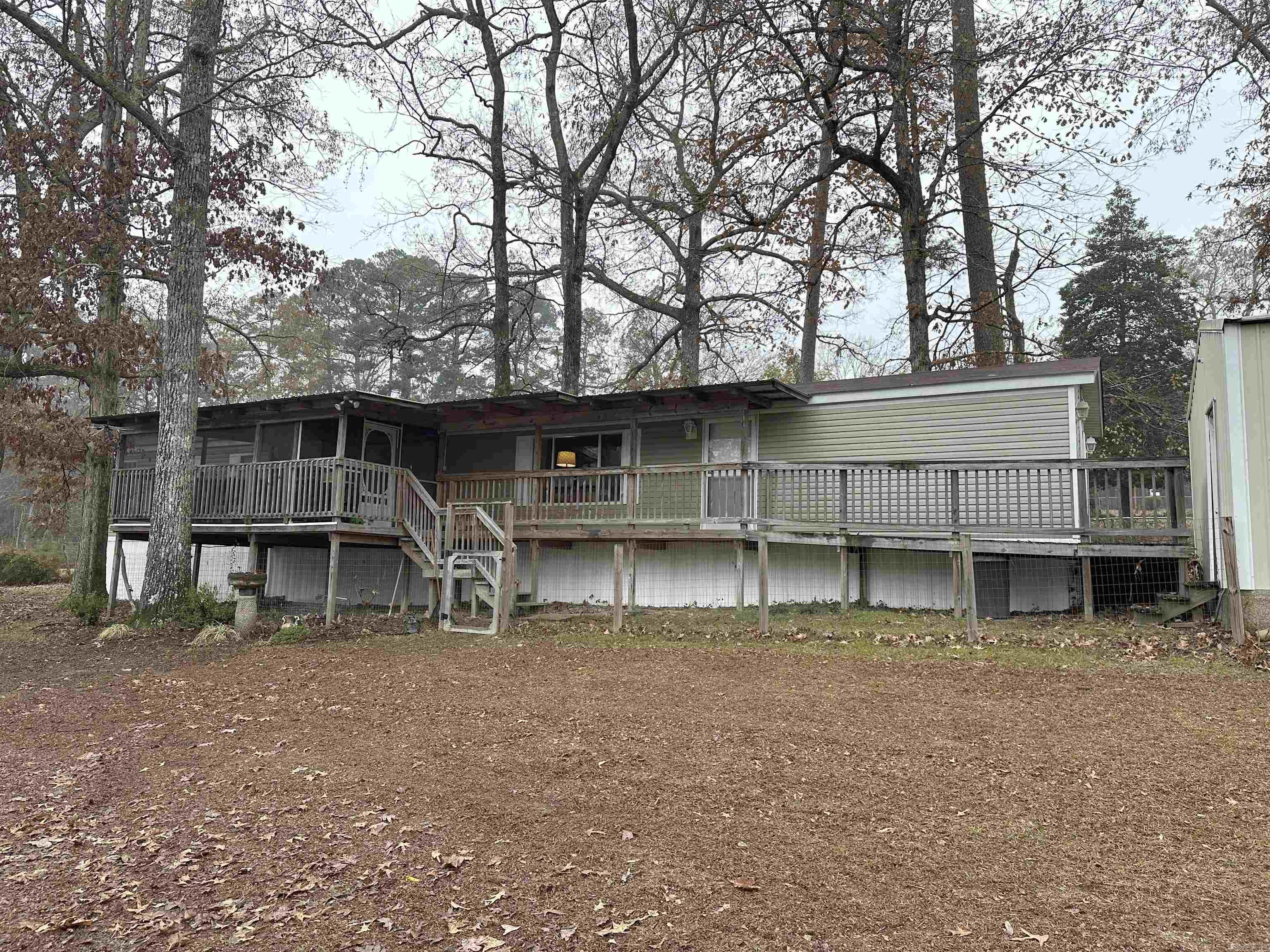 141 Red Oak Street Property Photo 1