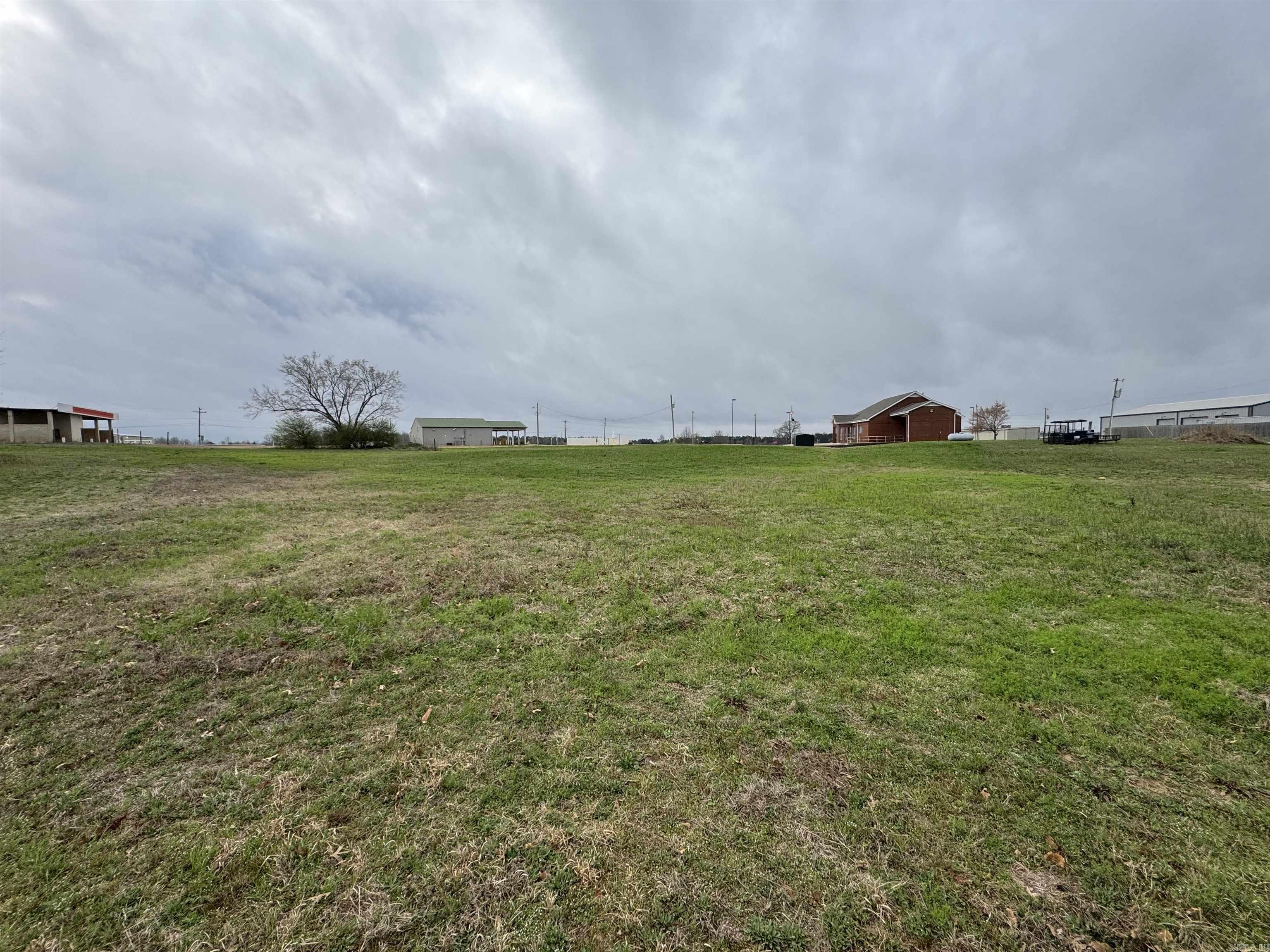 000 Red Maple St. Property Photo 1