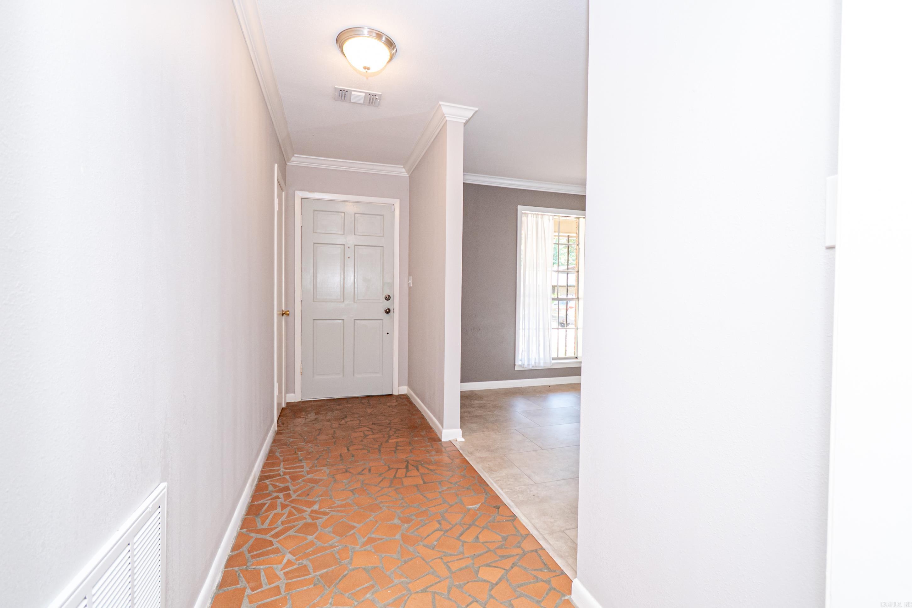 2208 Heron Drive Property Photo 4