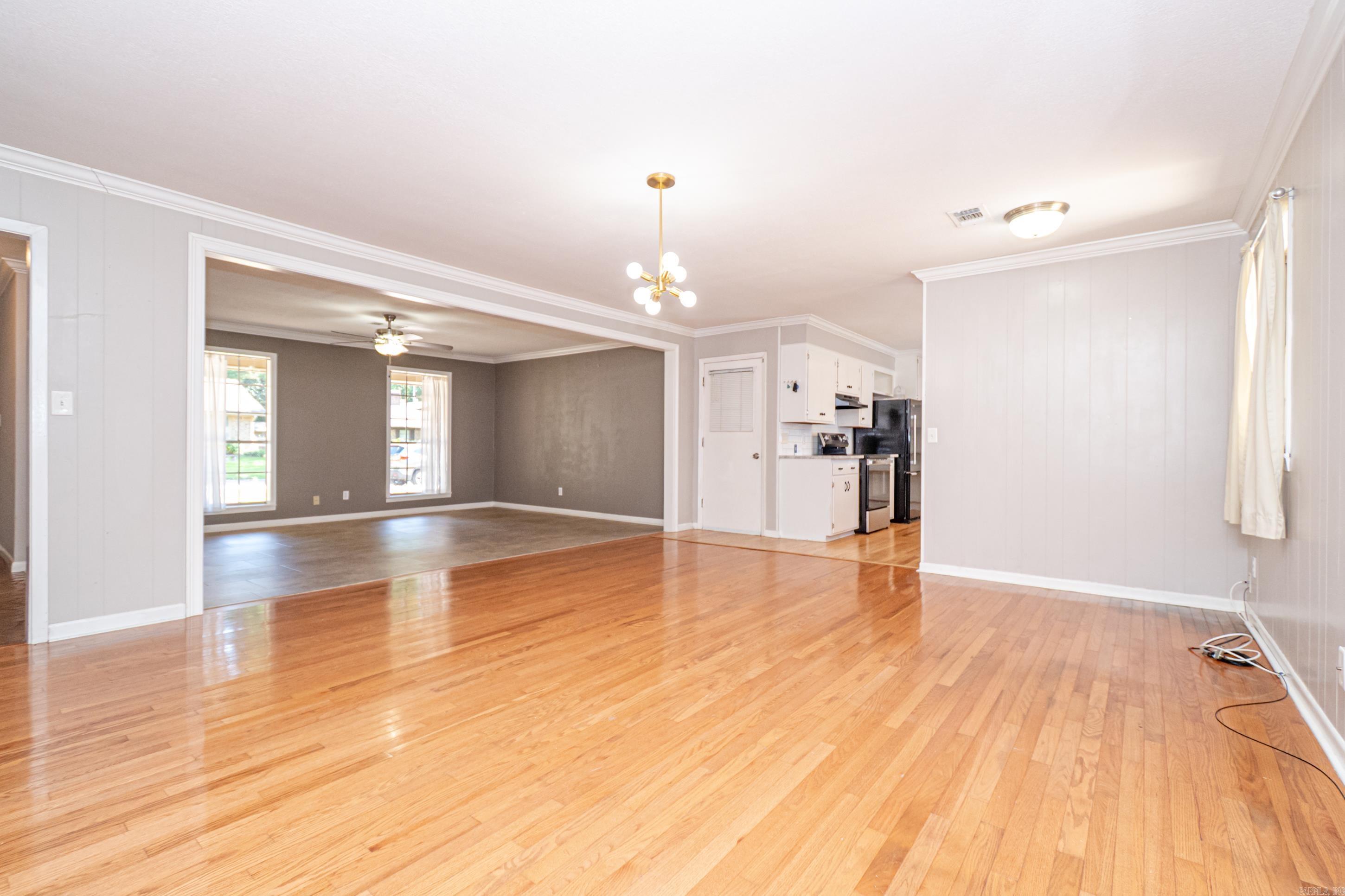 2208 Heron Drive Property Photo 9