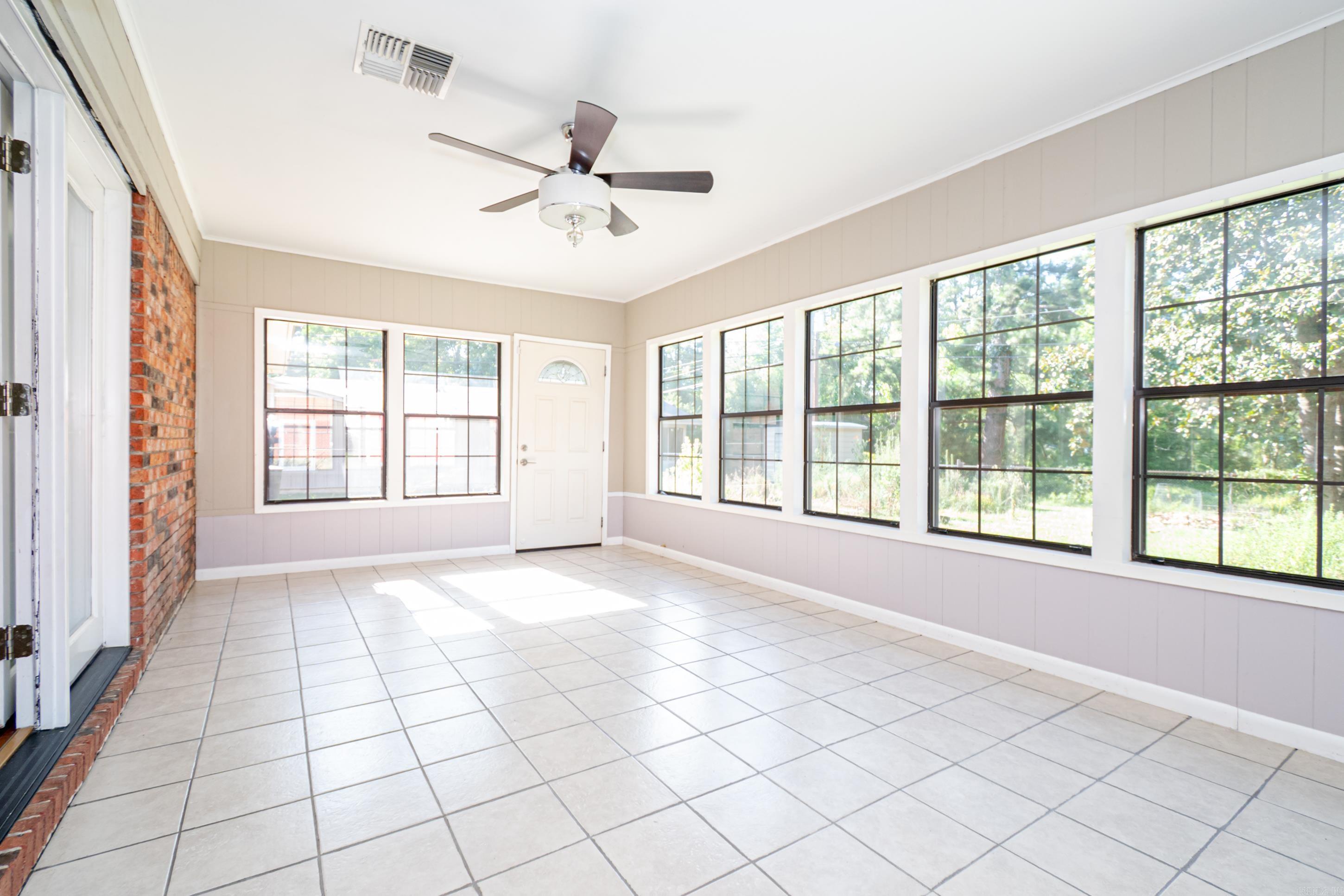 2208 Heron Drive Property Photo 24