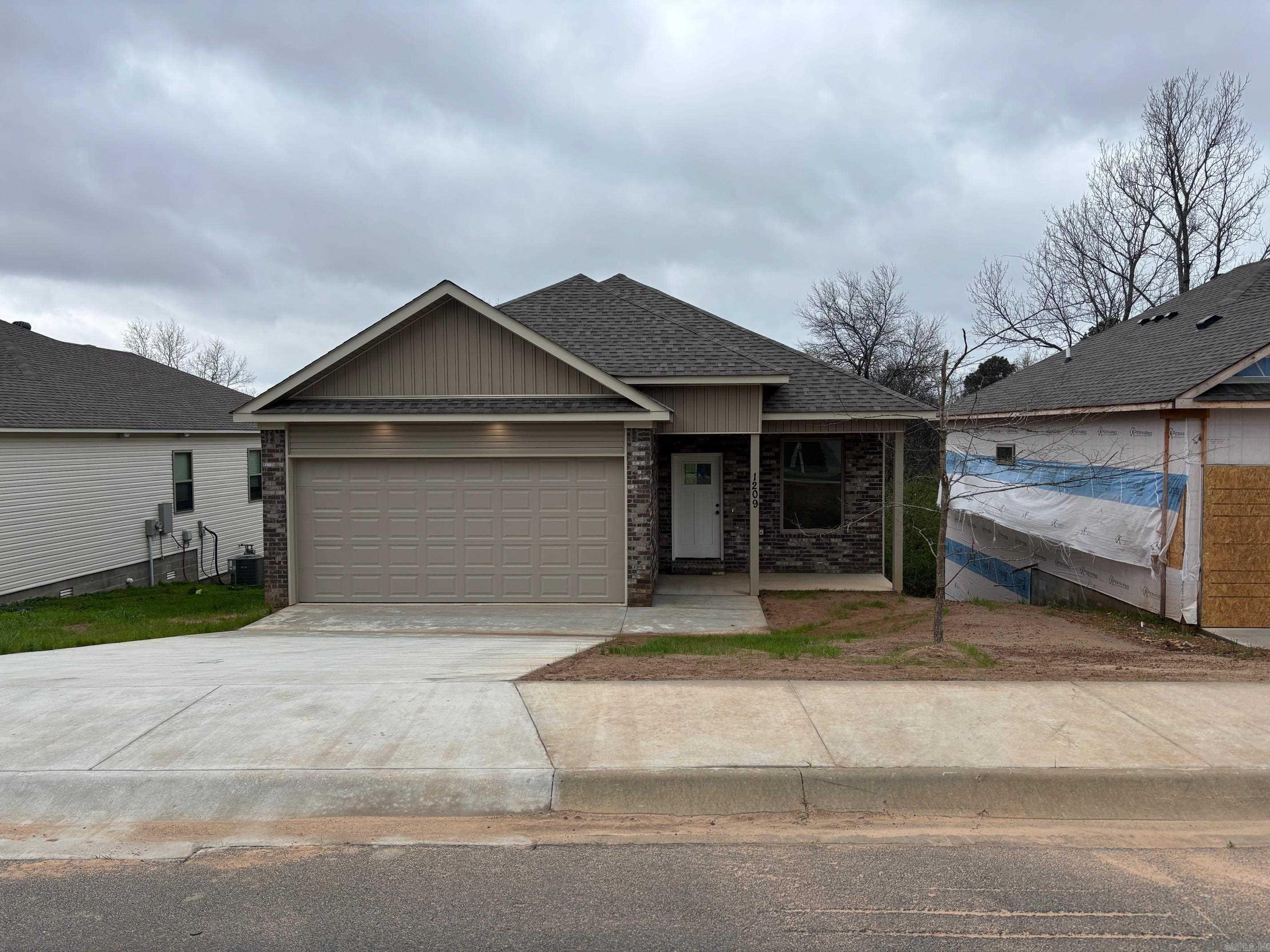 1209 W. 52nd. St. Property Photo 1