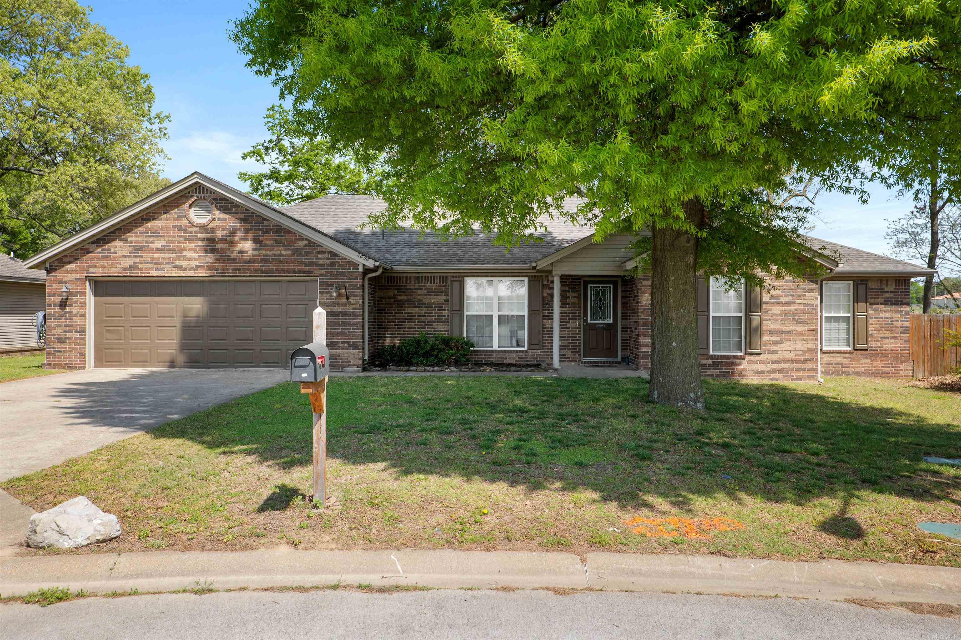 2656 Clayburne Drive Property Photo 2
